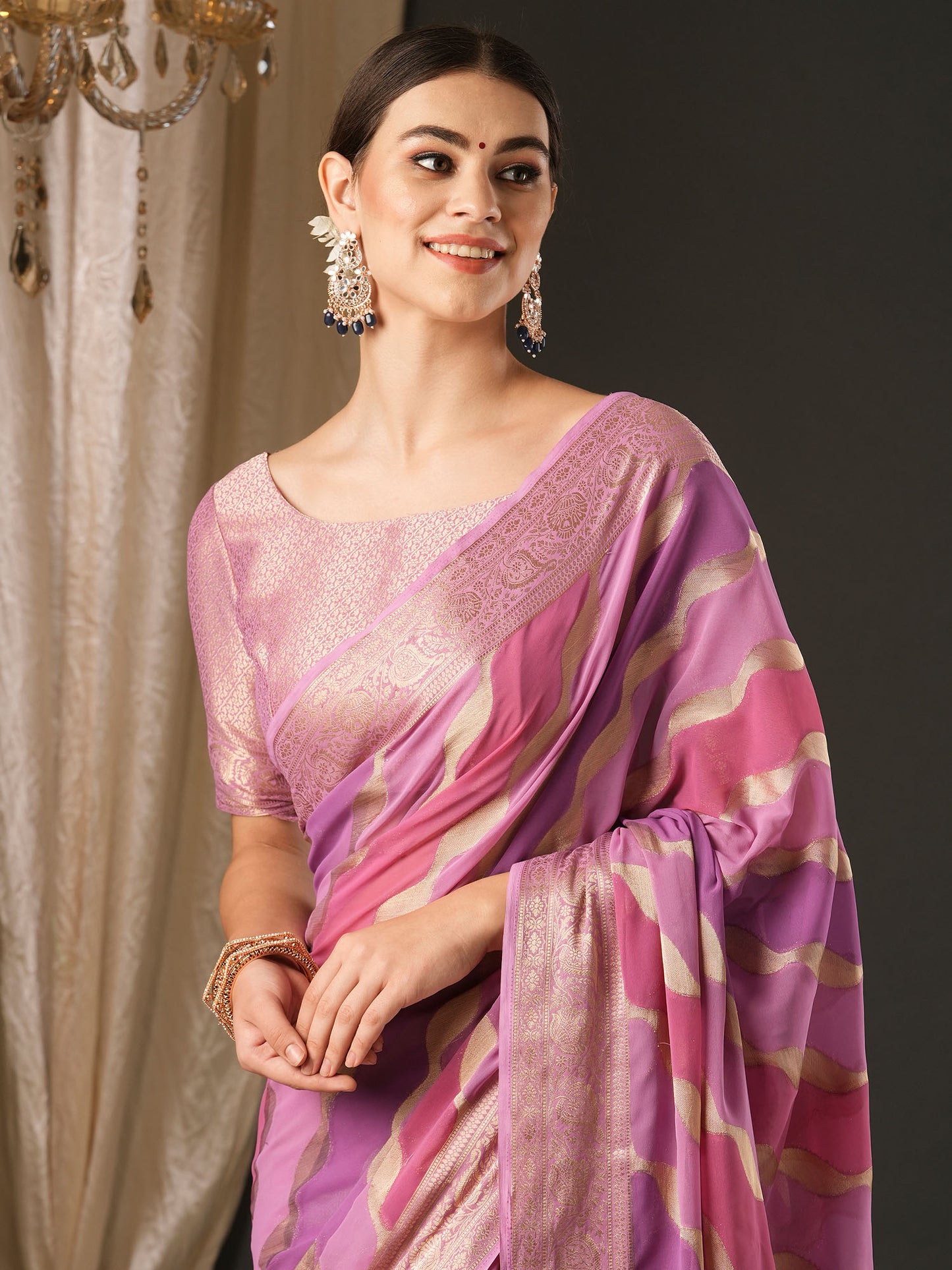 Women's Georgette Mauve Woven Design Designer Saree With Blouse Piece
