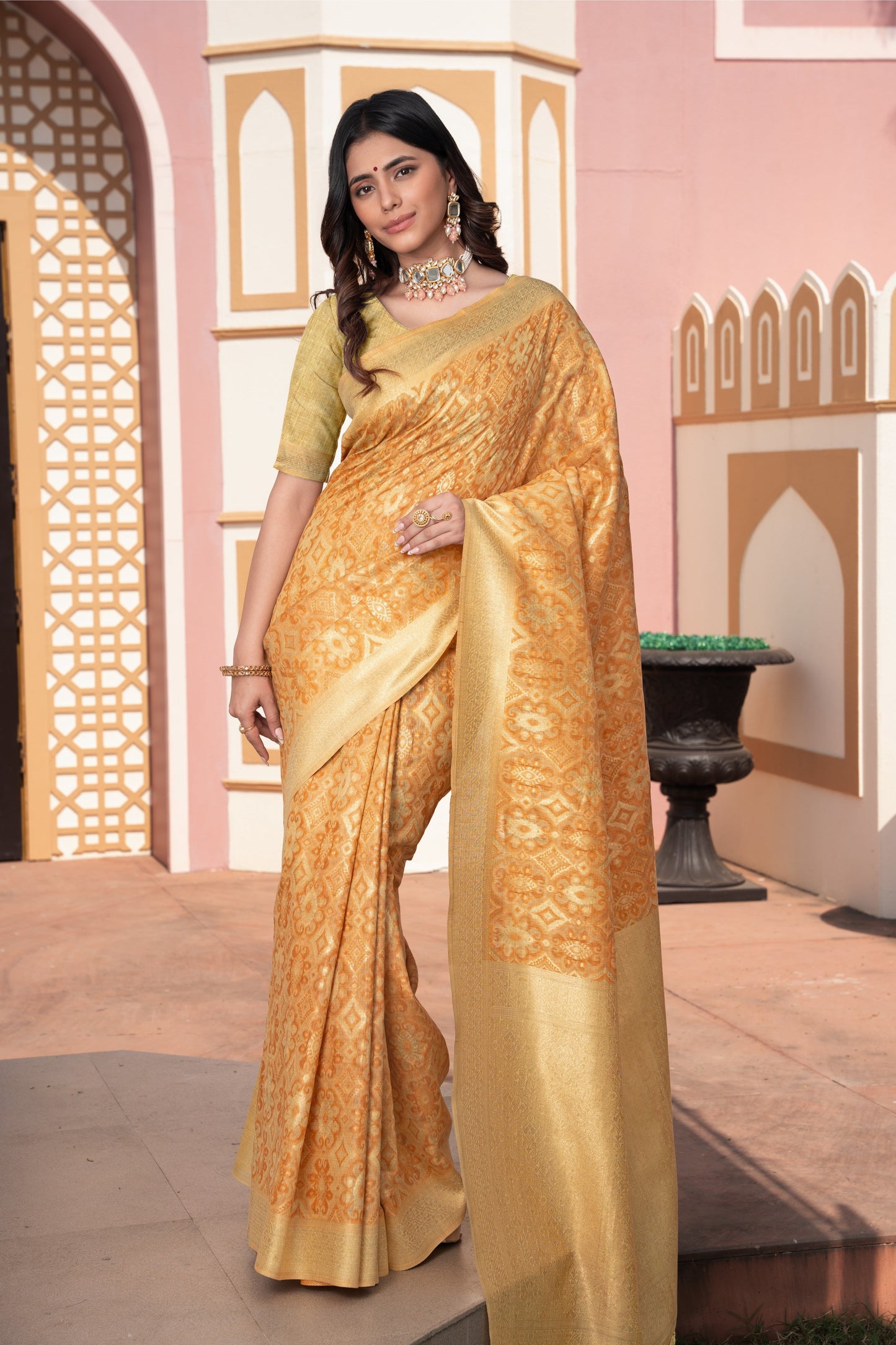 Dhiyona GR Women's Avika Yellow Cotton Ikat Silk Saree
