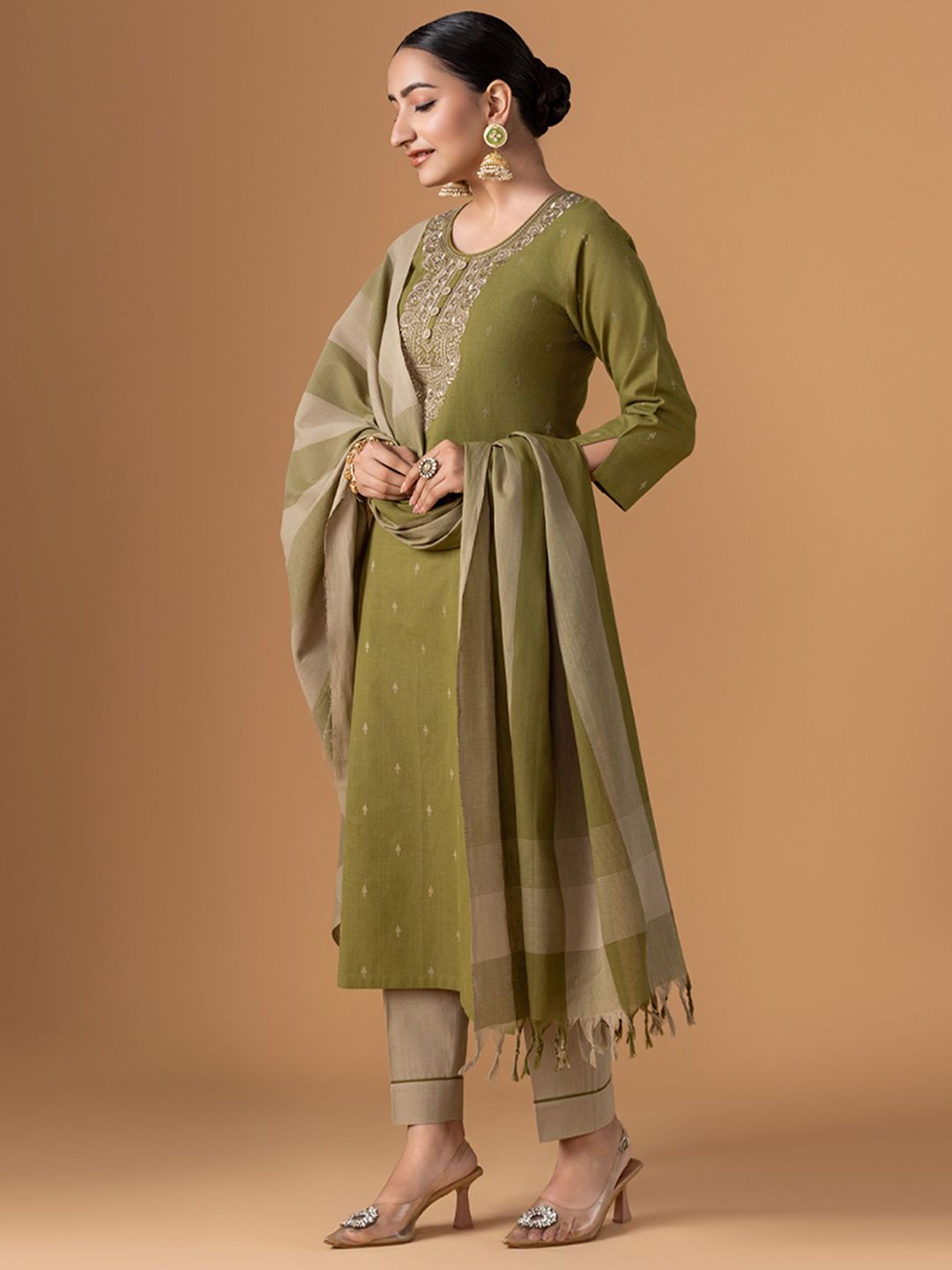 Dhiyona WP Jamdani Pure Cotton Suit Set 4241