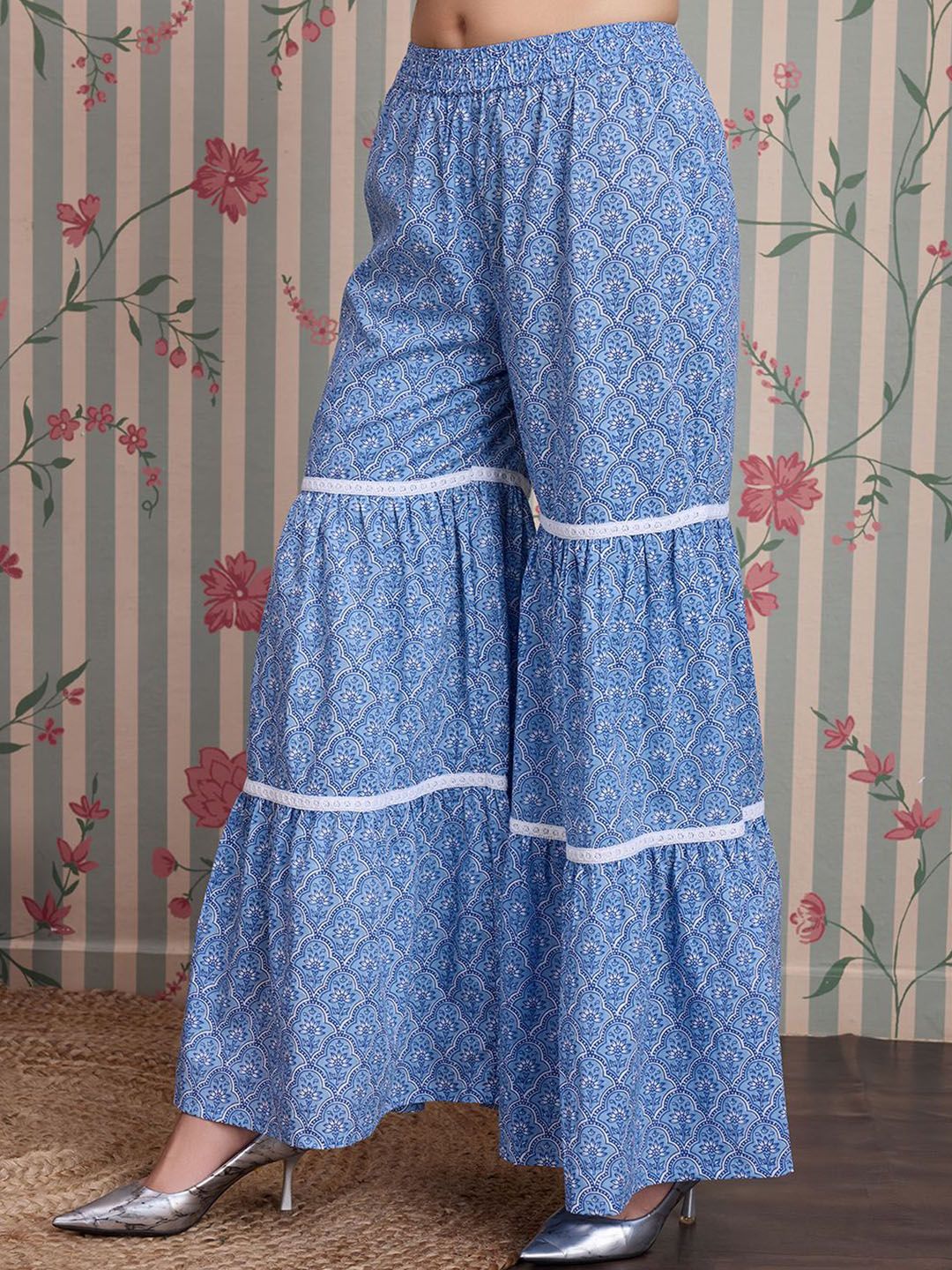 Dhiyona OD Floral Printed Pure Cotton Straight Kurti with Sharara & With