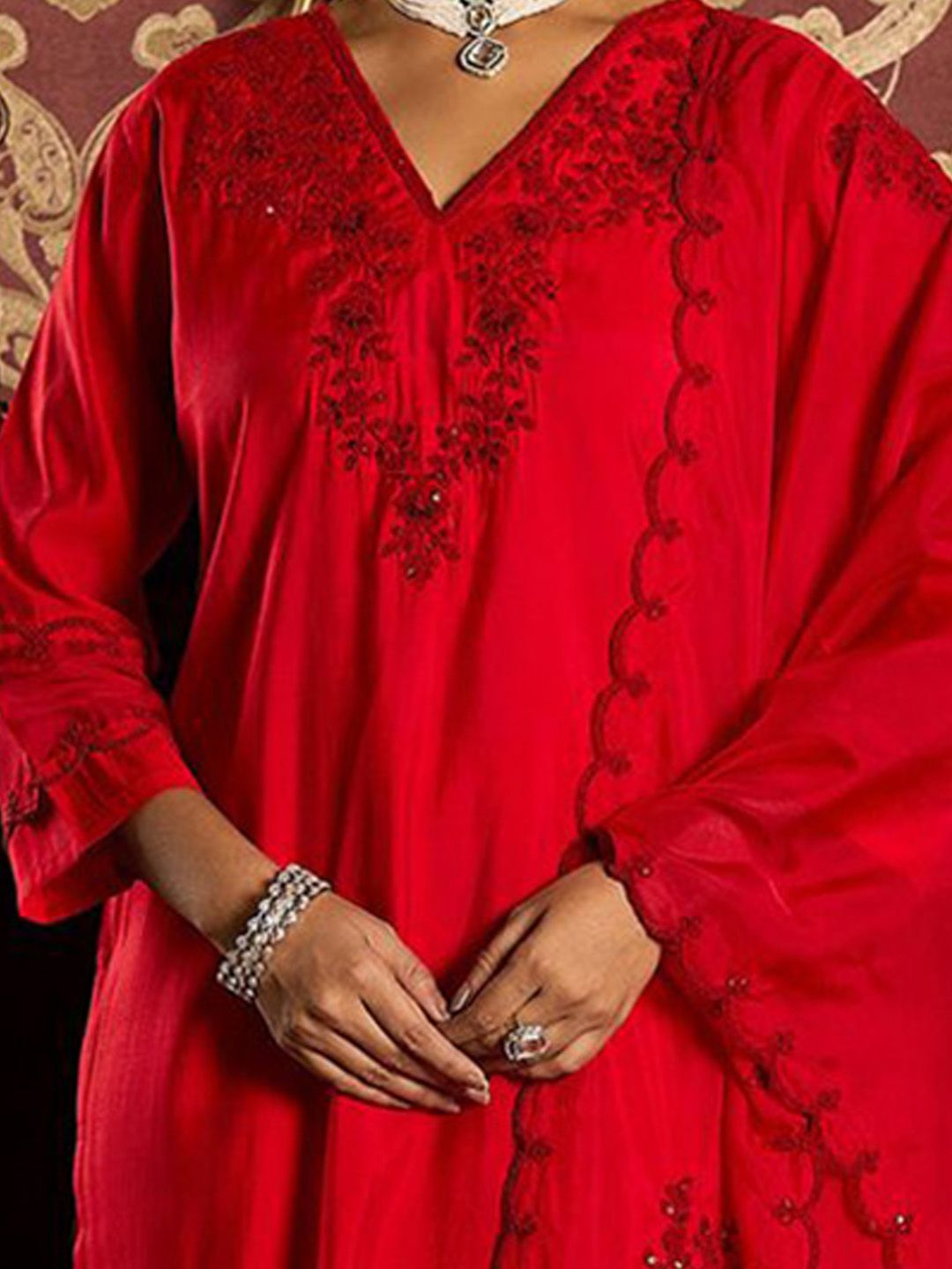 Dhiyona IE Ethnic Motifs Embroidered Sequined Straight Kurta With Trousers & Dupatta