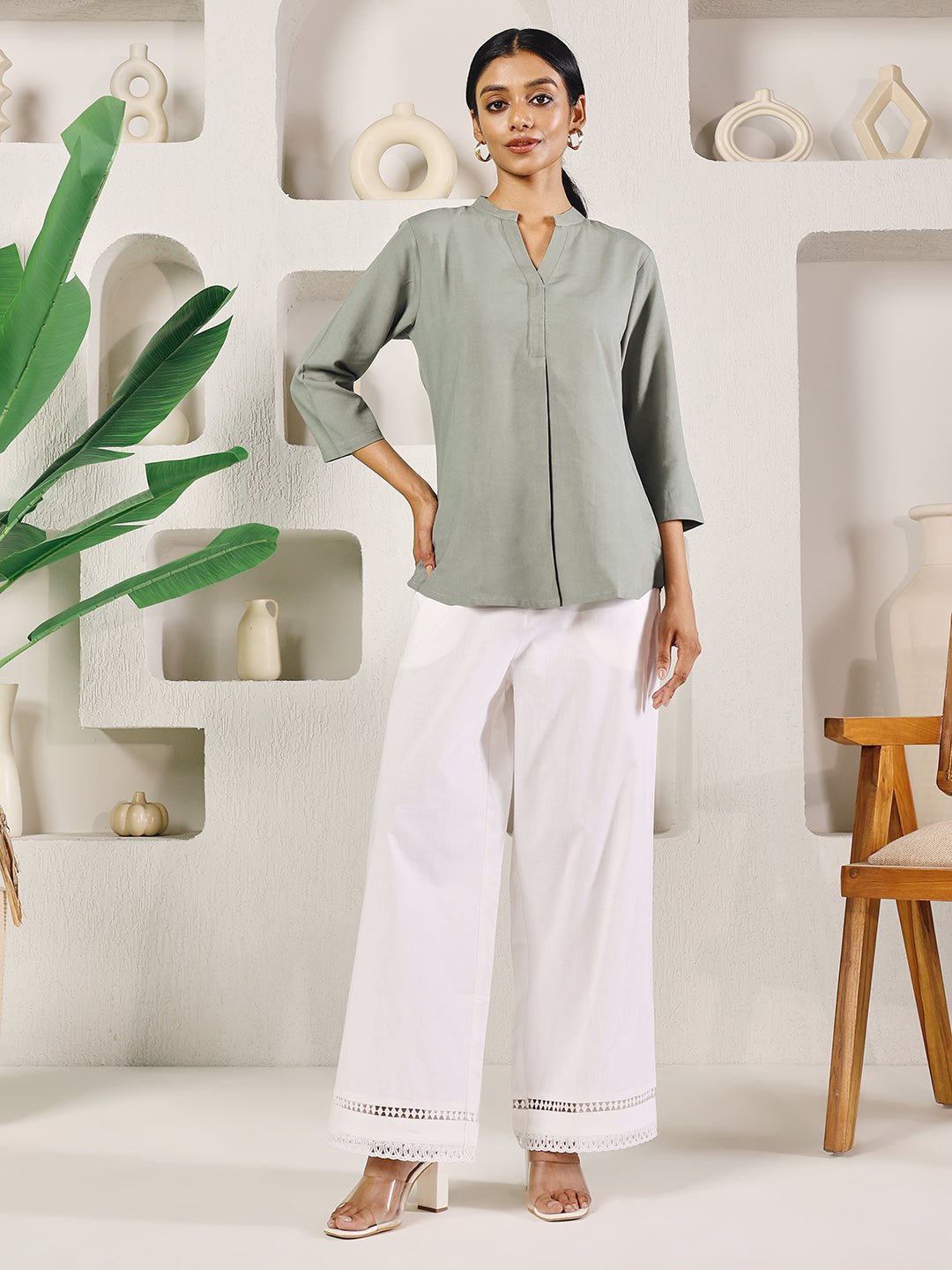 Dhiyona FL Women's White Cotton Solid Palazzo