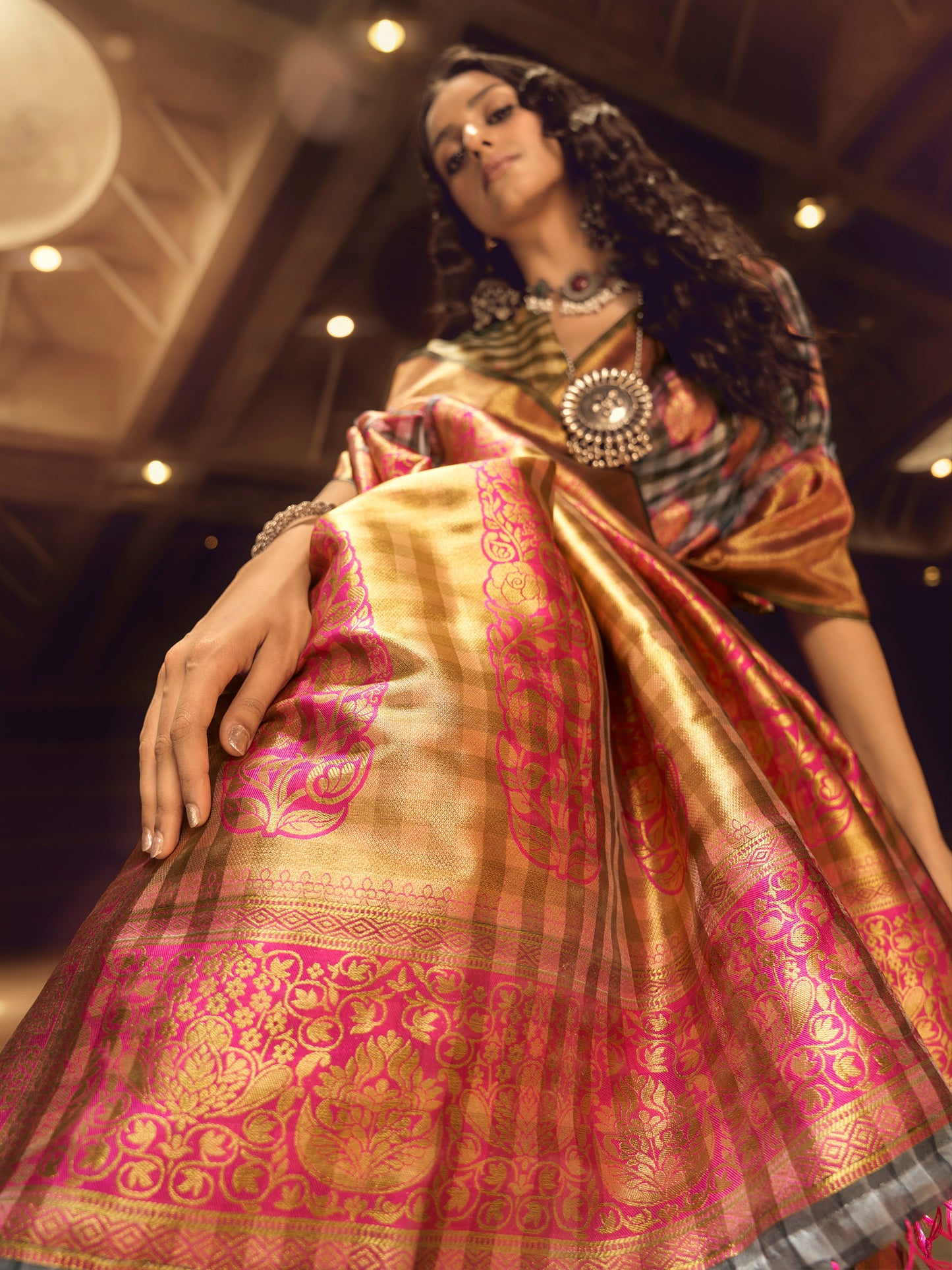 Women's Organza Grey Woven Design Designer Saree With Blouse Piece