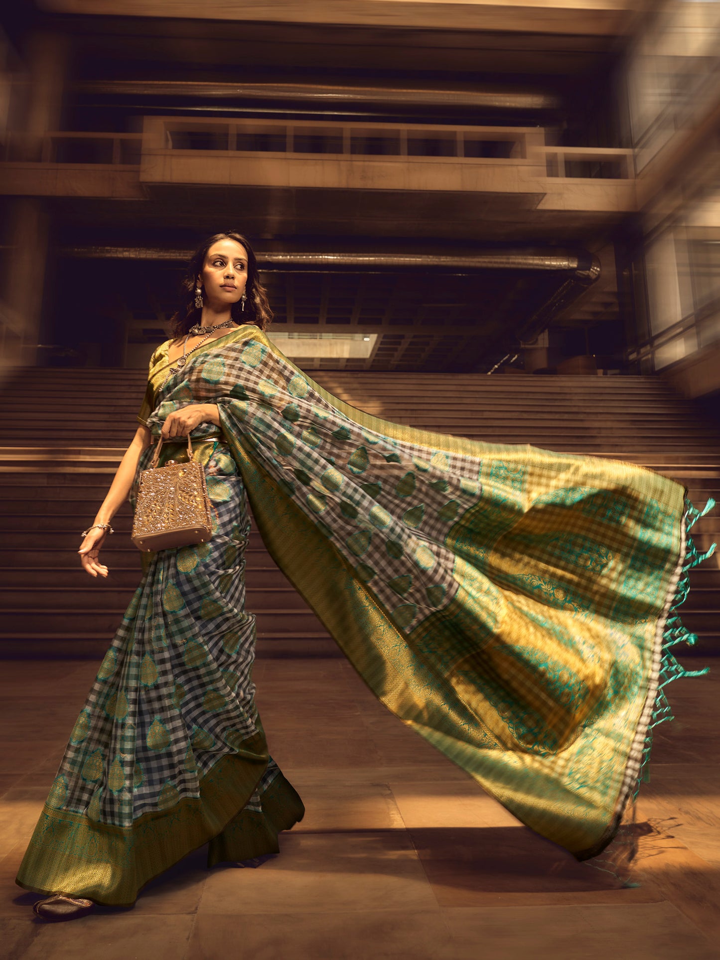 Women's Organza Grey Woven Design Designer Saree With Blouse Piece