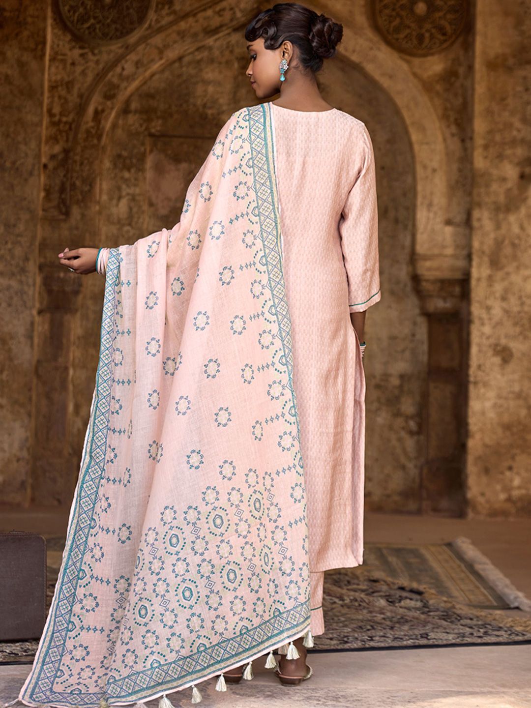 Dhiyona WP Geometric Printed Round Neck Thread Work Kurta With Trousers & Dupatta