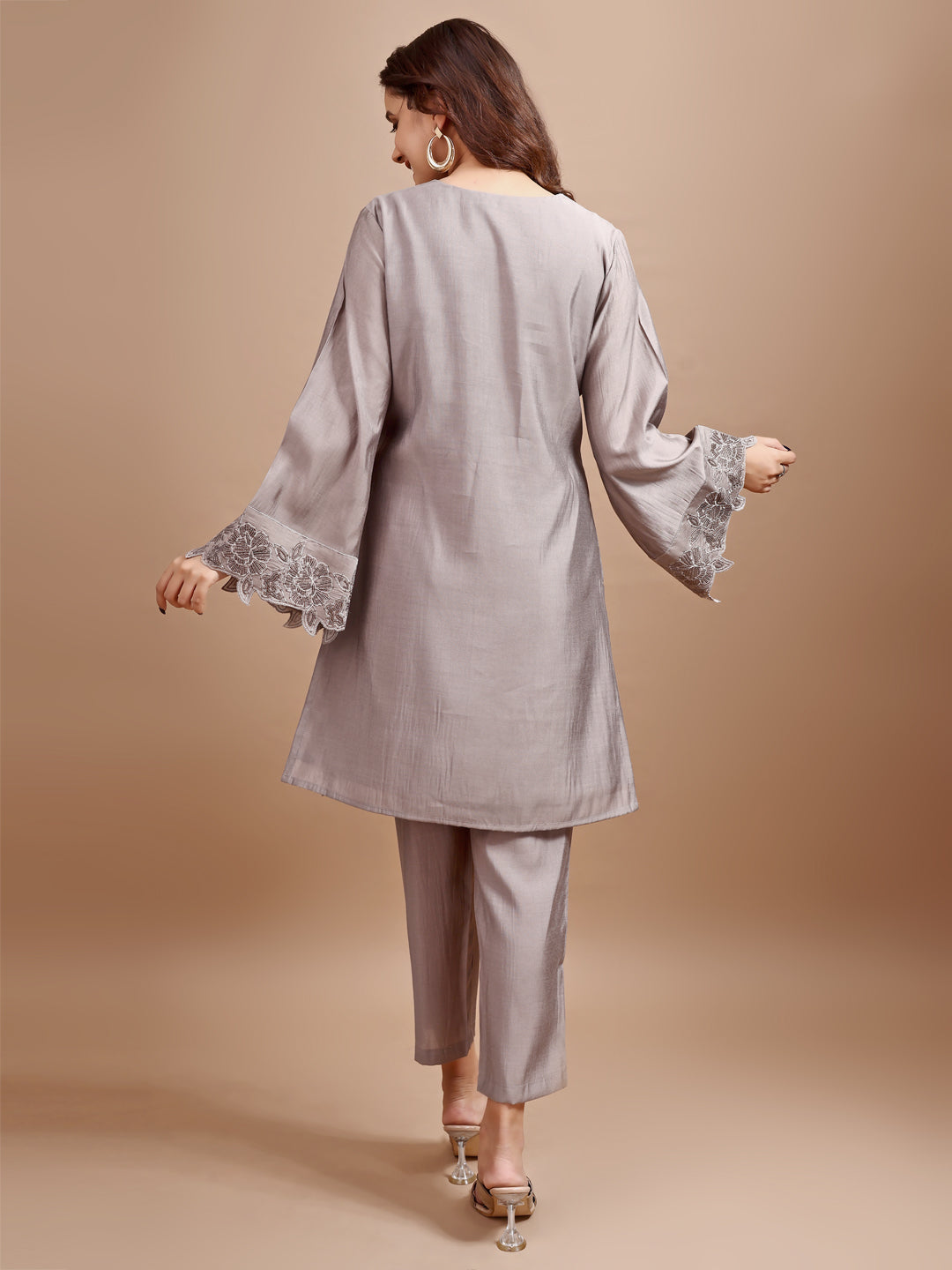 Dhiyona TI Women's Grey Silk Blend Tonal Sequins Embroidered Kurta with Pant