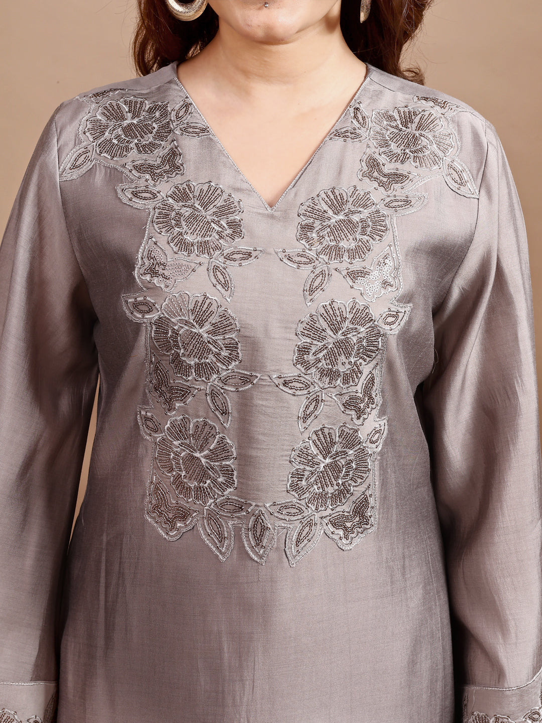 Dhiyona TI Women's Grey Silk Blend Tonal Sequins Embroidered Kurta with Pant