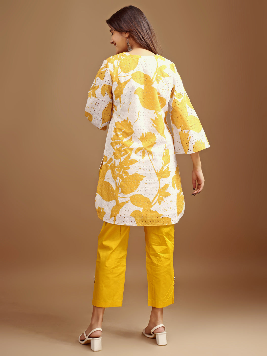 Dhiyona TI Women's Yellow and White Hakoba Printed Kurta with Pant