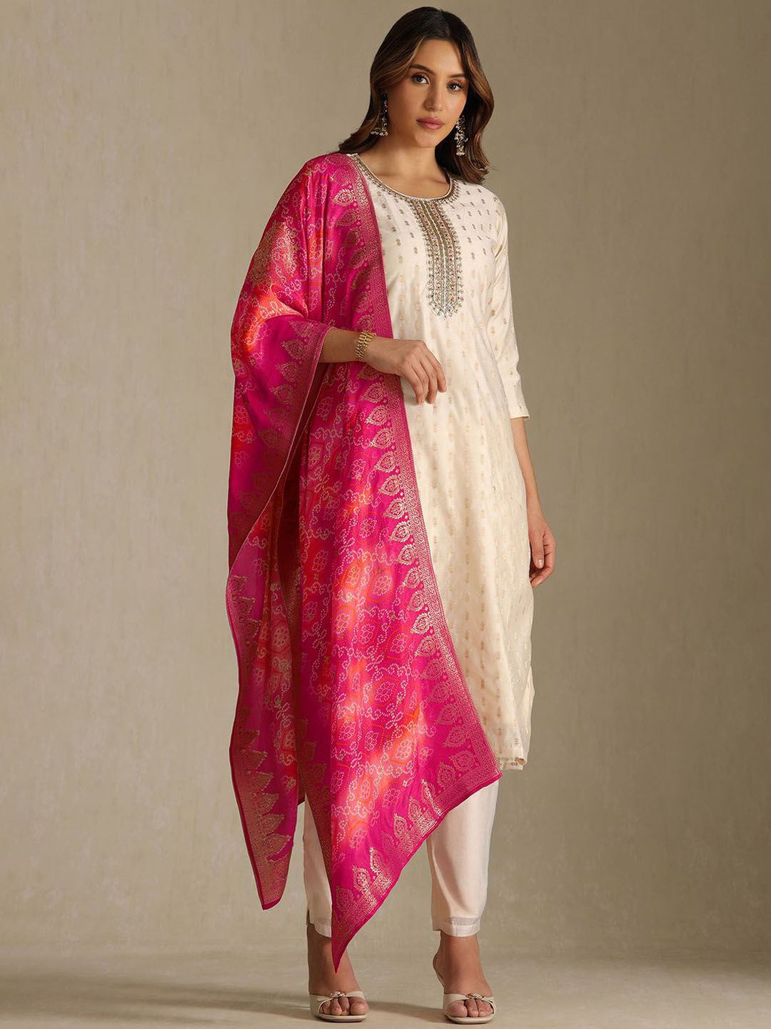 Dhiyona SO Women's Women Ethnic Motifs Kurta with Trousers & Dupatta