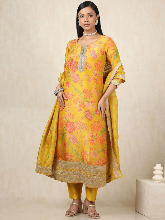 Dhiyona SO Women's Ethnic Motifs Printed Thread Work Tissue Straight Kurta With Trousers And Dupatta