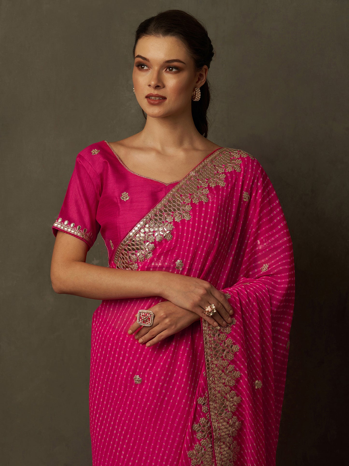 Women's Georgette Pink Embellished Designer Saree With Blouse Piece