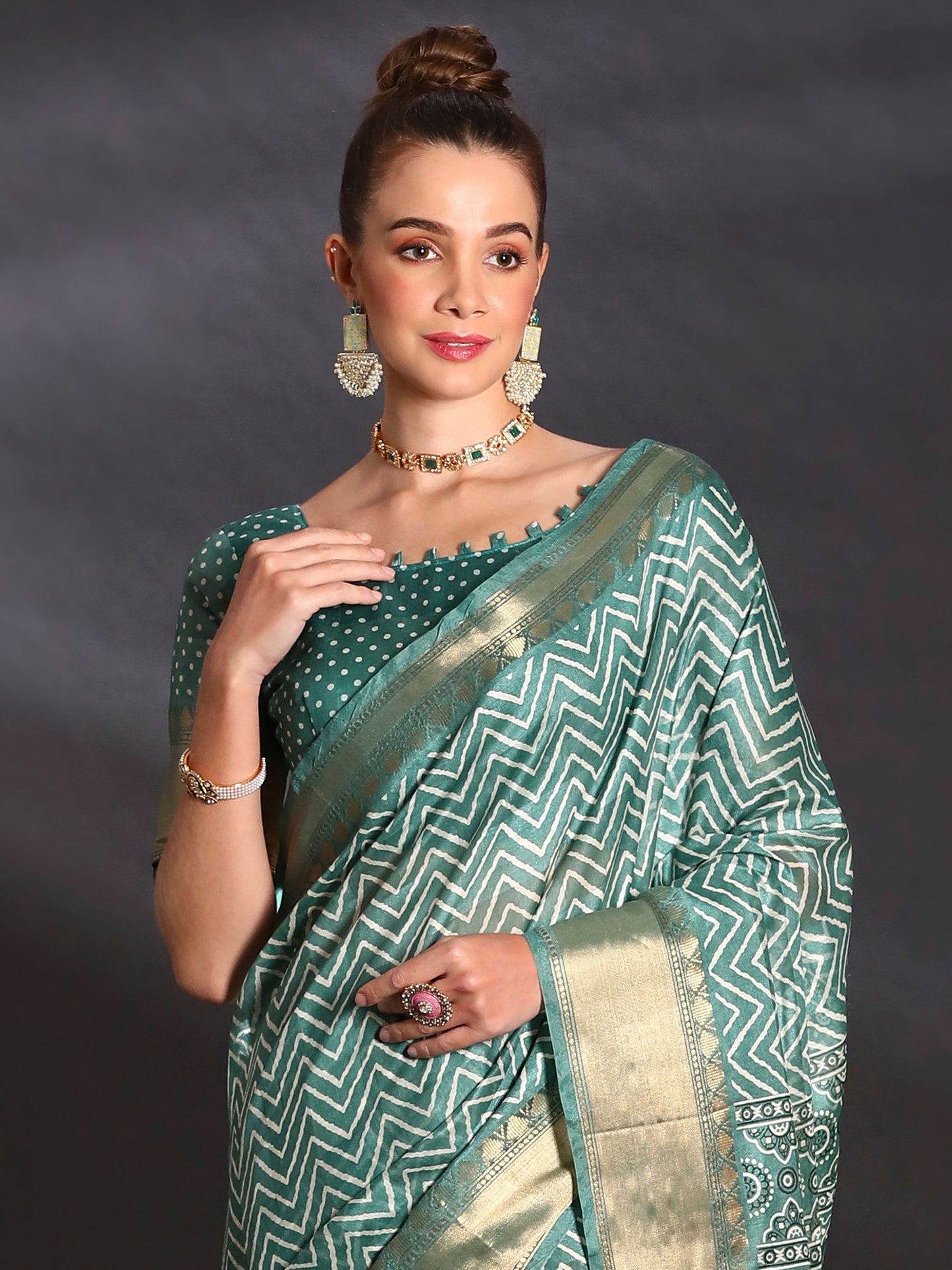 Women's Art Silk Sea Green Printed Designer Saree With Blouse Piece