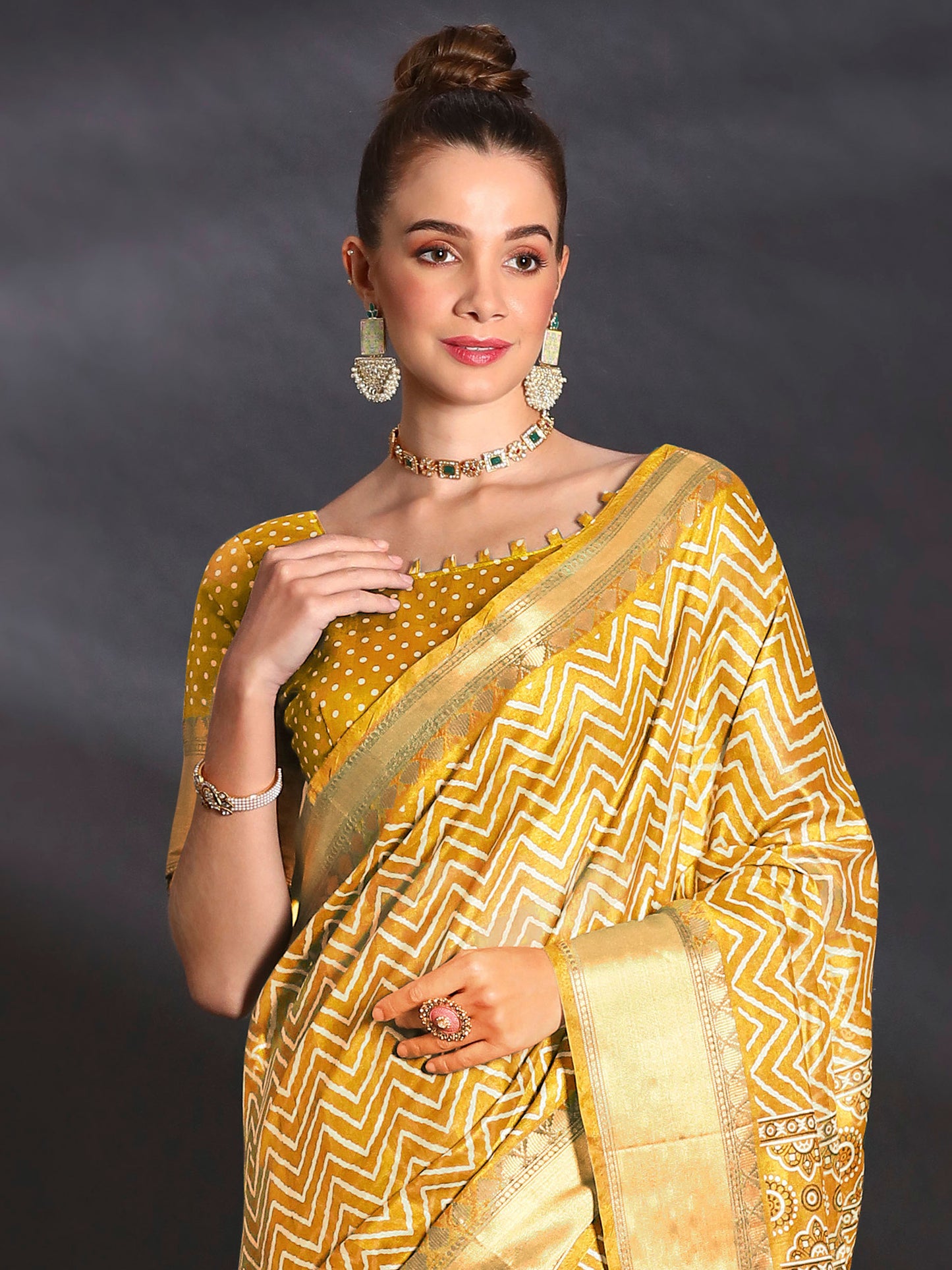 Women's Art Silk Mustard Printed Designer Saree With Blouse Piece