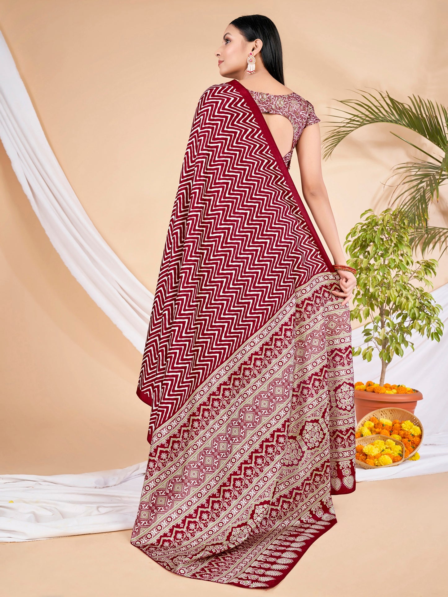 Women's Dola Silk Red Printed Designer Saree With Blouse Piece