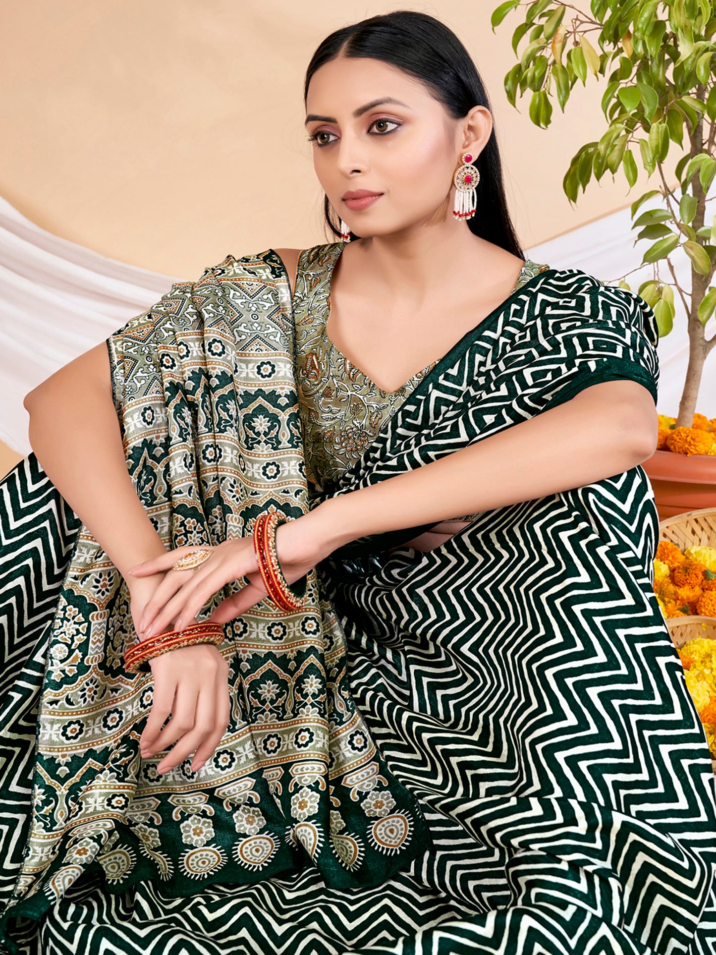 Women's Dola Silk Dark Green Printed Designer Saree With Blouse Piece