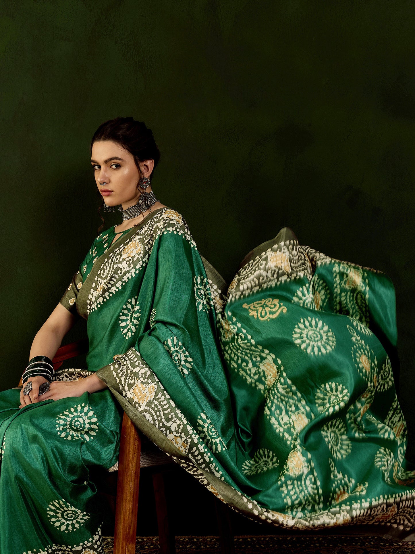 Women's Dola Silk Teal green Printed Designer Saree With Blouse Piece