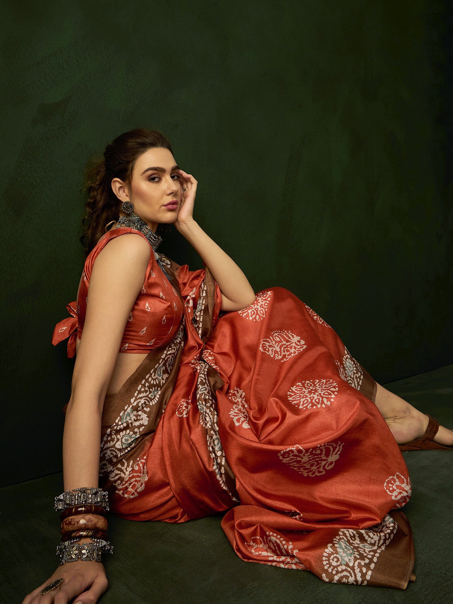 Women's Dola Silk Rust Printed Designer Saree With Blouse Piece