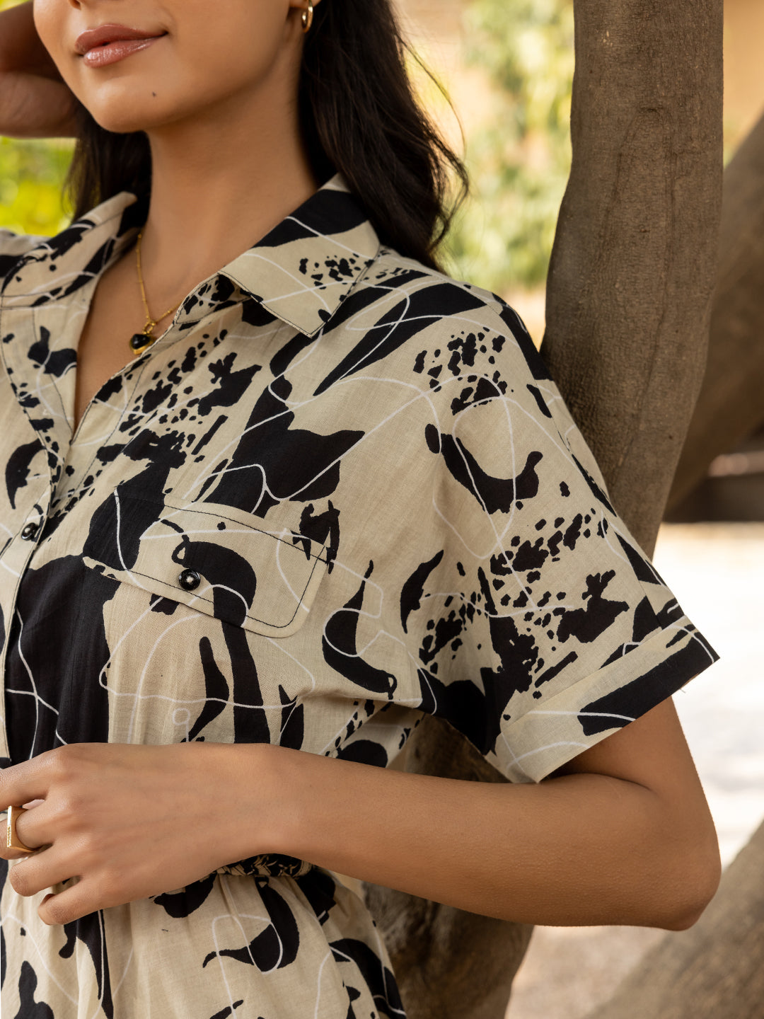 Dhiyona FL Women's Black Abstract Print Cotton Midi Dress