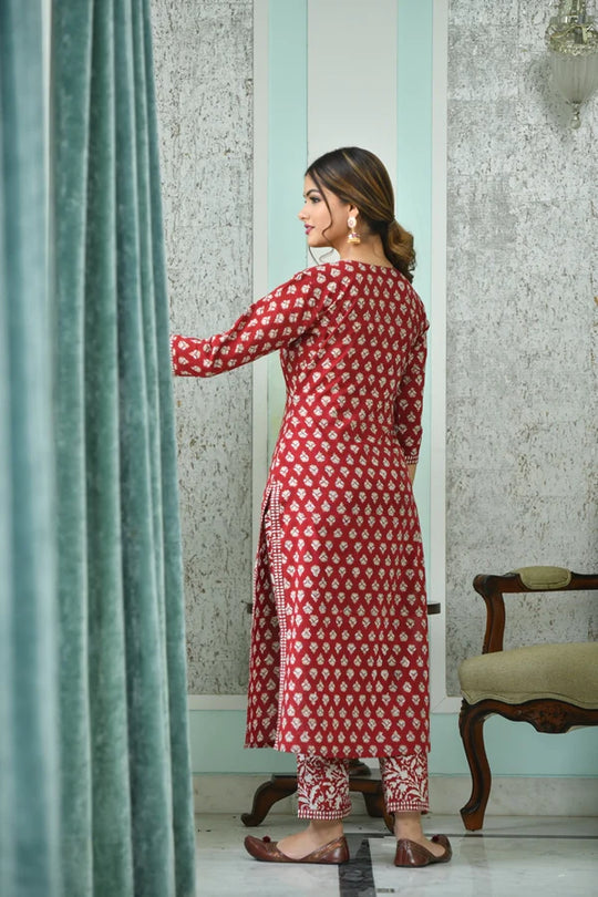 Women Maroon Printed Viscose Rayon Kurta And Pant Set