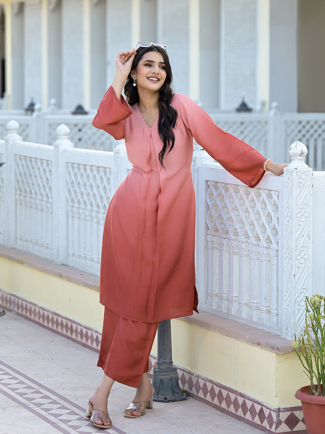 Dhiyona VR Women's Ombre Coral A-Line Kurta Set