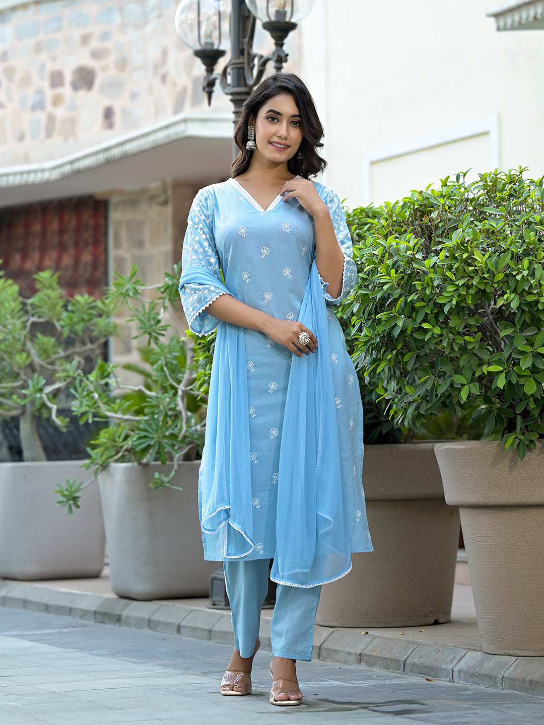 Dhiyona VR Women's Blue Chikankari Embroidered V Neck Kurta Set With Dupatta