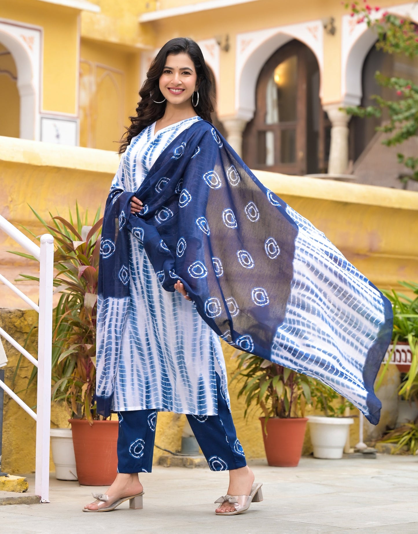 Women Dark Blue Printed Viscose Rayon Kurta And Pant Set
