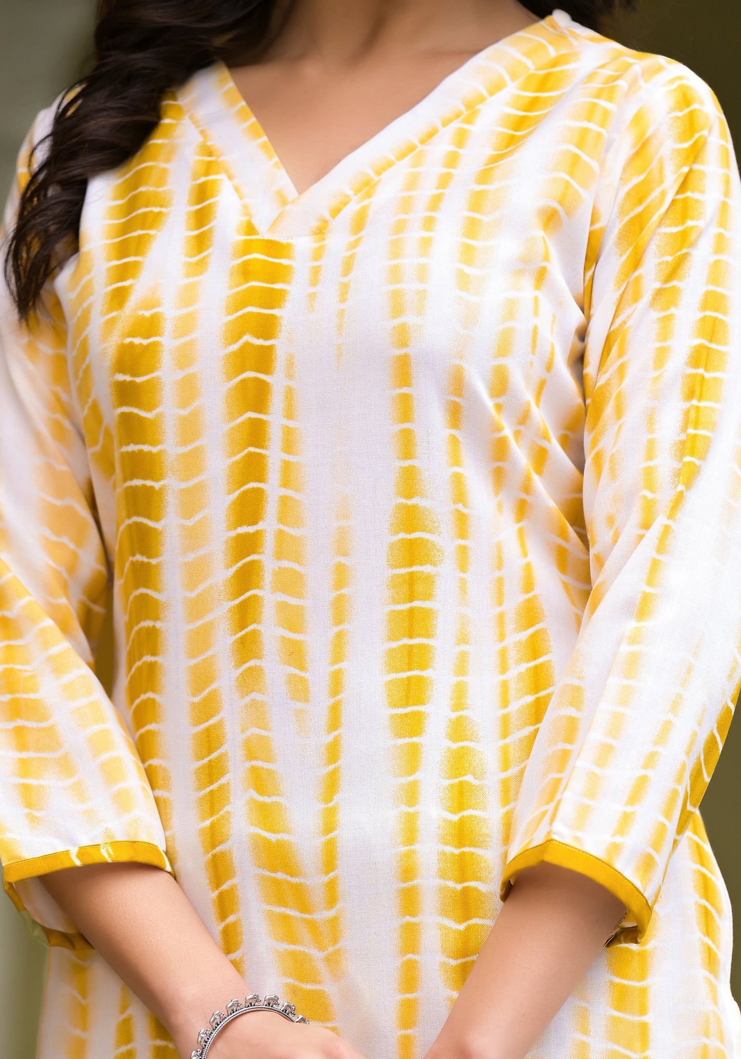 Women Yellow Printed Viscose Rayon Kurta, Pant And Dupatta Set