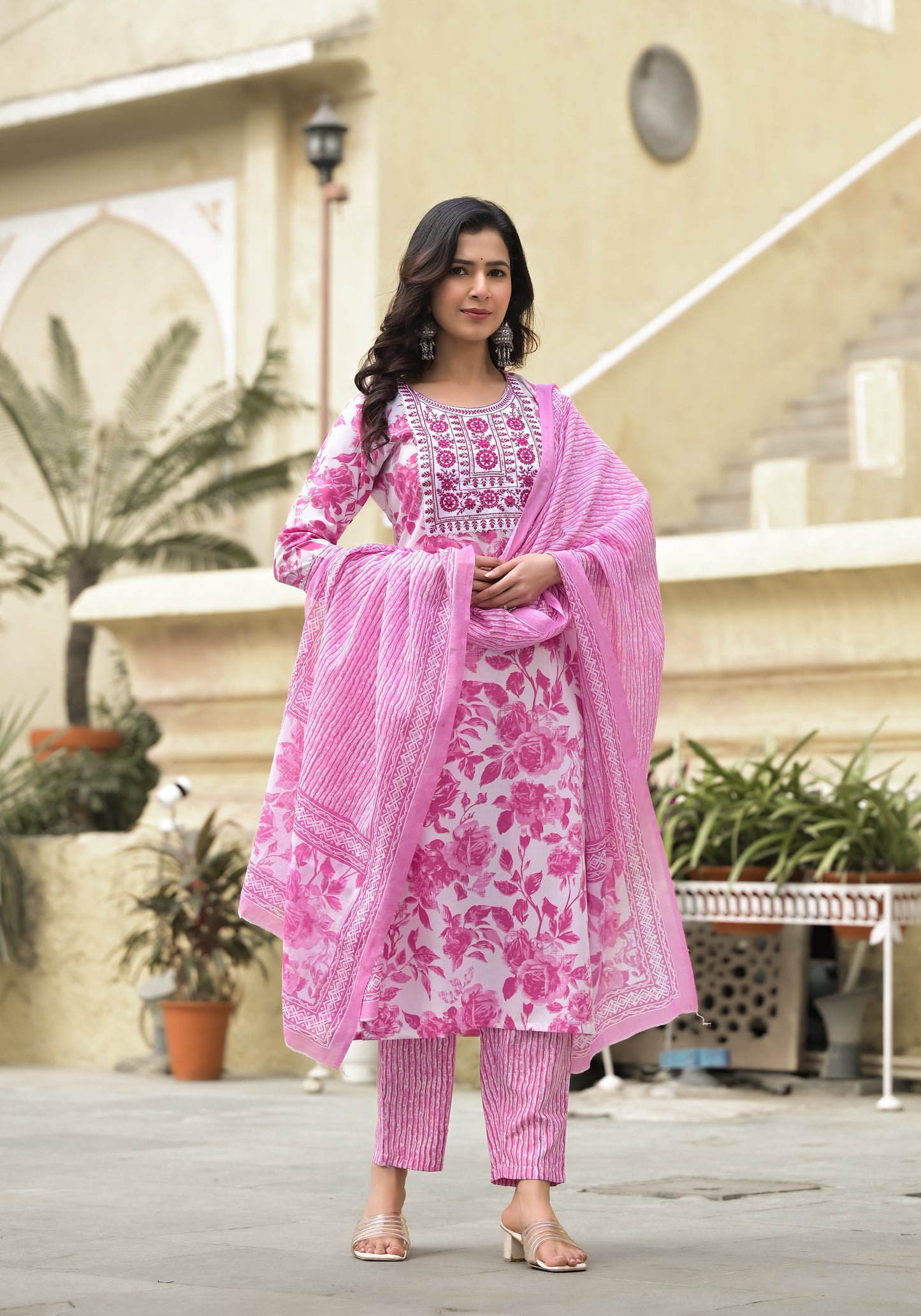 Women Pink, White Floral Print Viscose Rayon Kurta, Pant And Dupatta Set