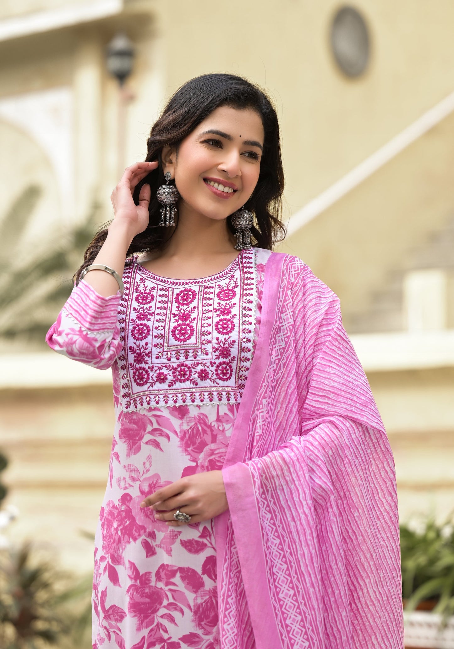 Women Pink, White Floral Print Viscose Rayon Kurta, Pant And Dupatta Set