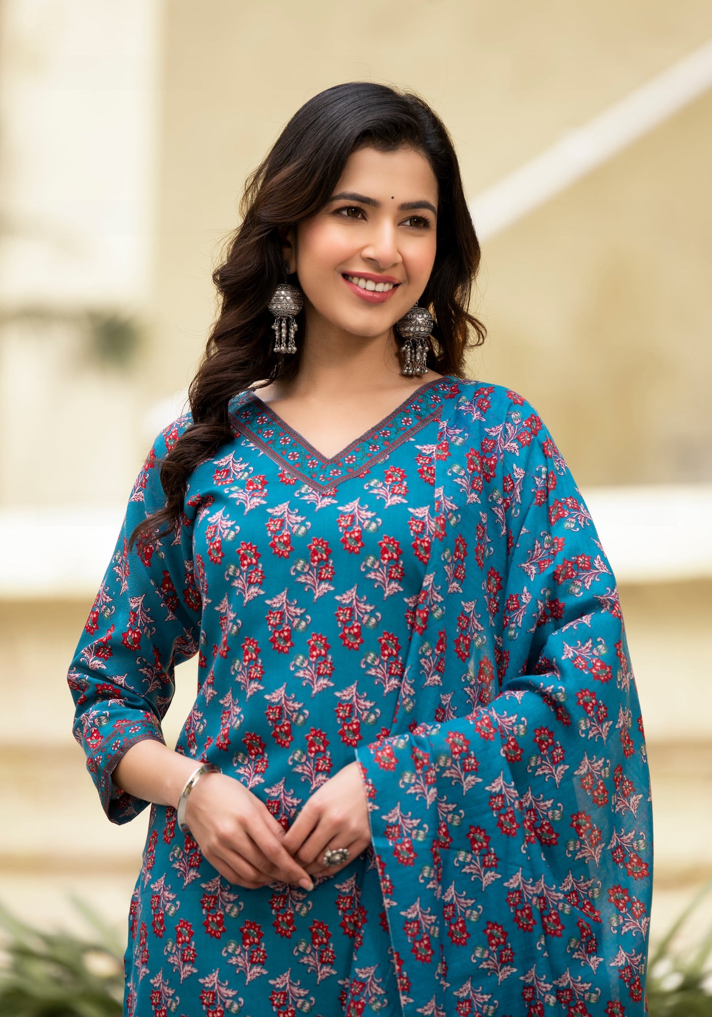Women Blue Floral Print, Embellished Viscose Rayon Kurta, Pant And Dupatta Set