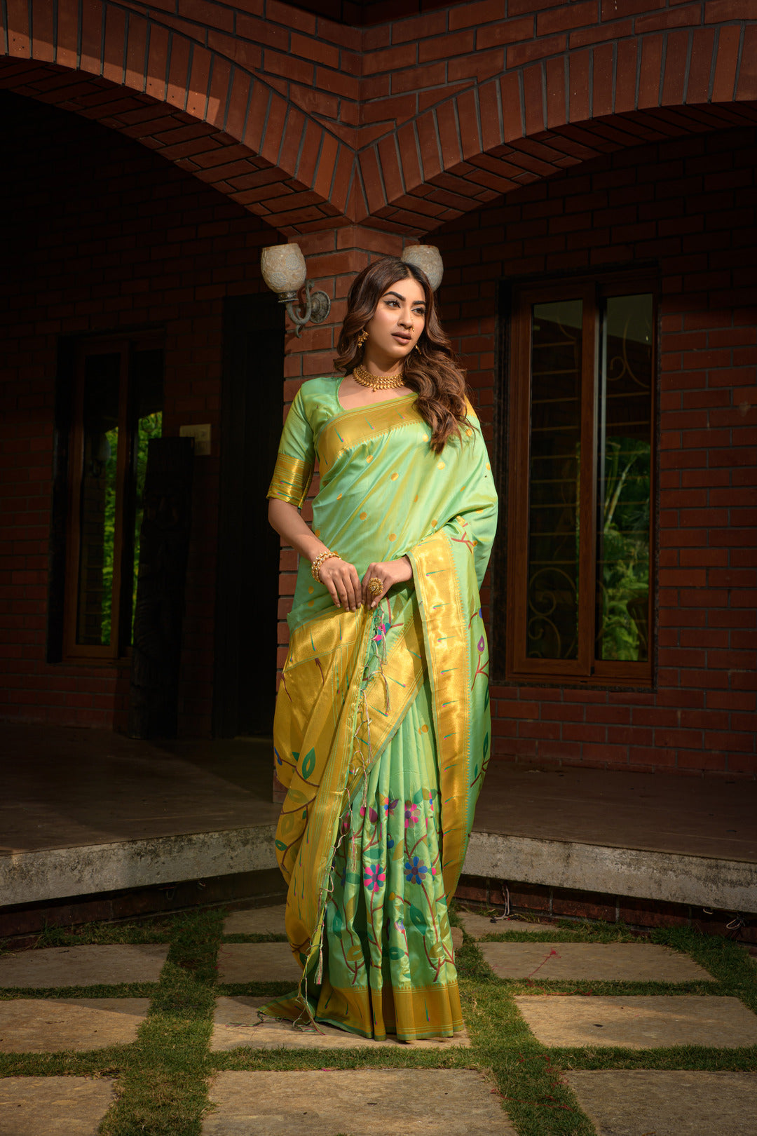 Dhiyona GR Women's Butterfly Pista Green Zari Paithani Silk Saree