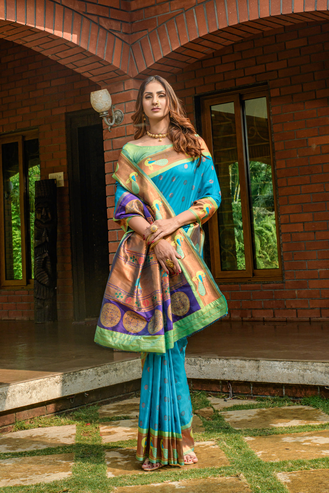 Dhiyona GR Women's Priyanka Cyan Blue Zari Paithani Silk Saree