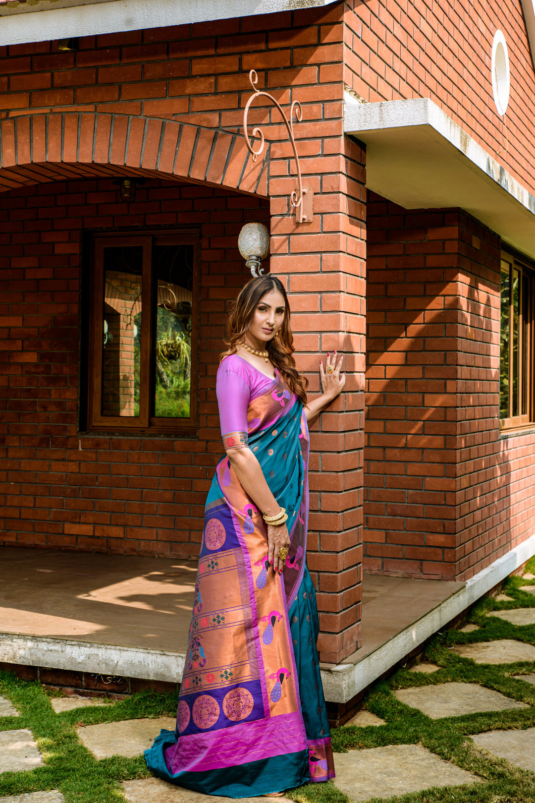 Dhiyona GR Women's Priyanka Teal Zari Paithani Silk Saree