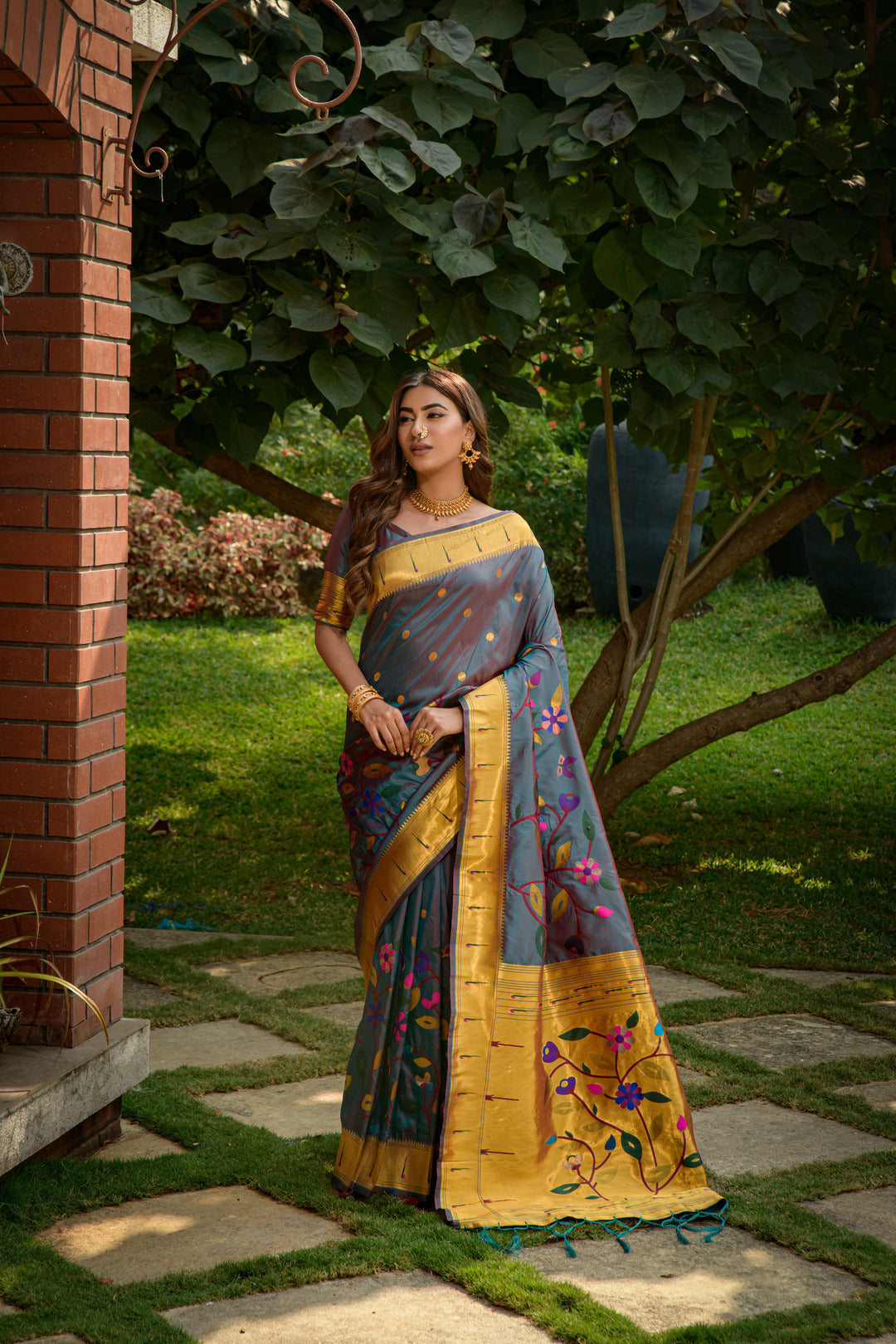 Dhiyona GR Women's Butterfly Grey Zari Paithani Silk Saree