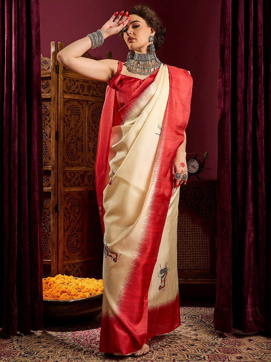 Women's Silk Blend Off White Printed Celebrity Saree With Blouse Piece