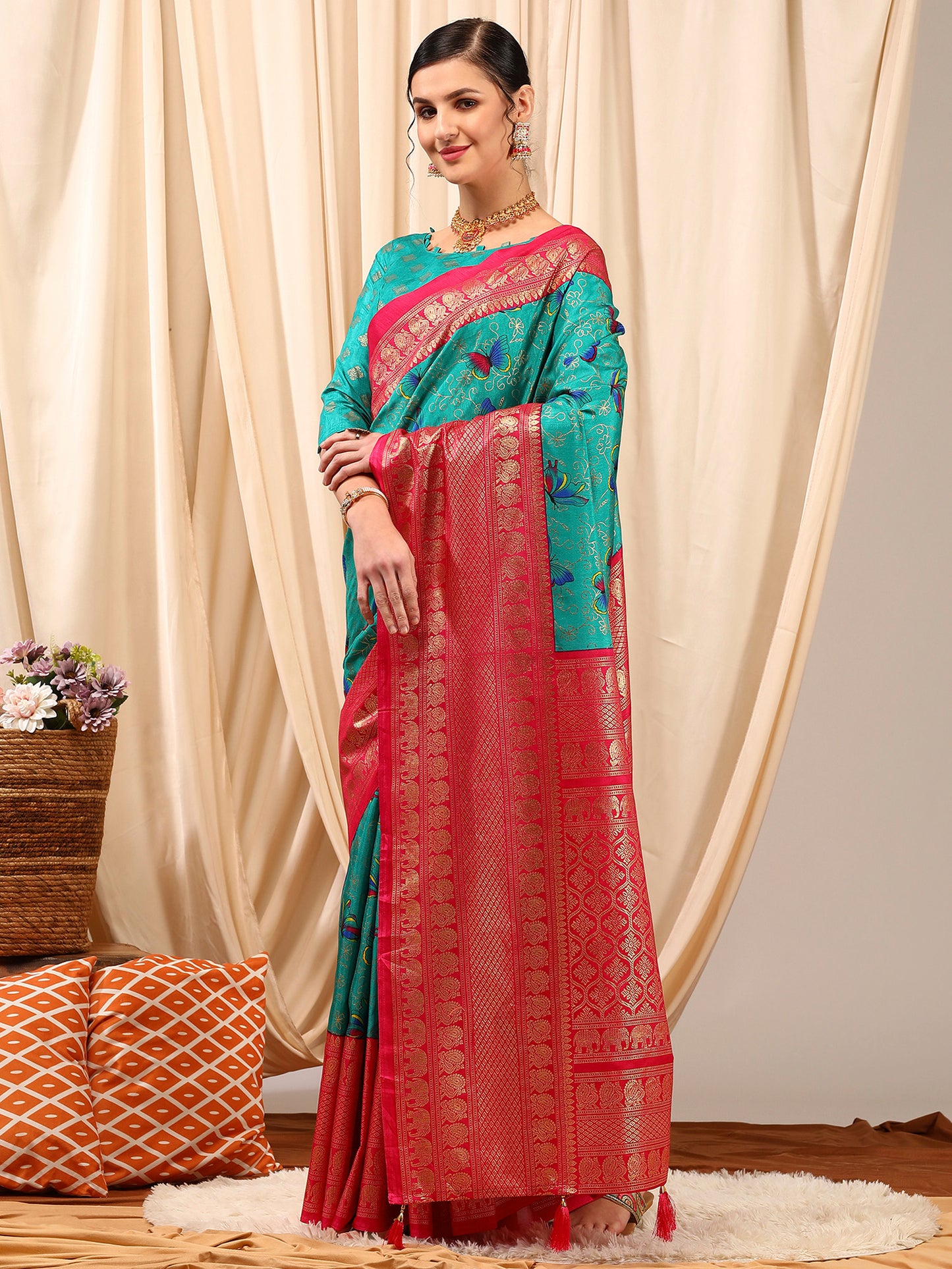 Women's Cotton Blend Blue Printed Designer Saree With Blouse Piece