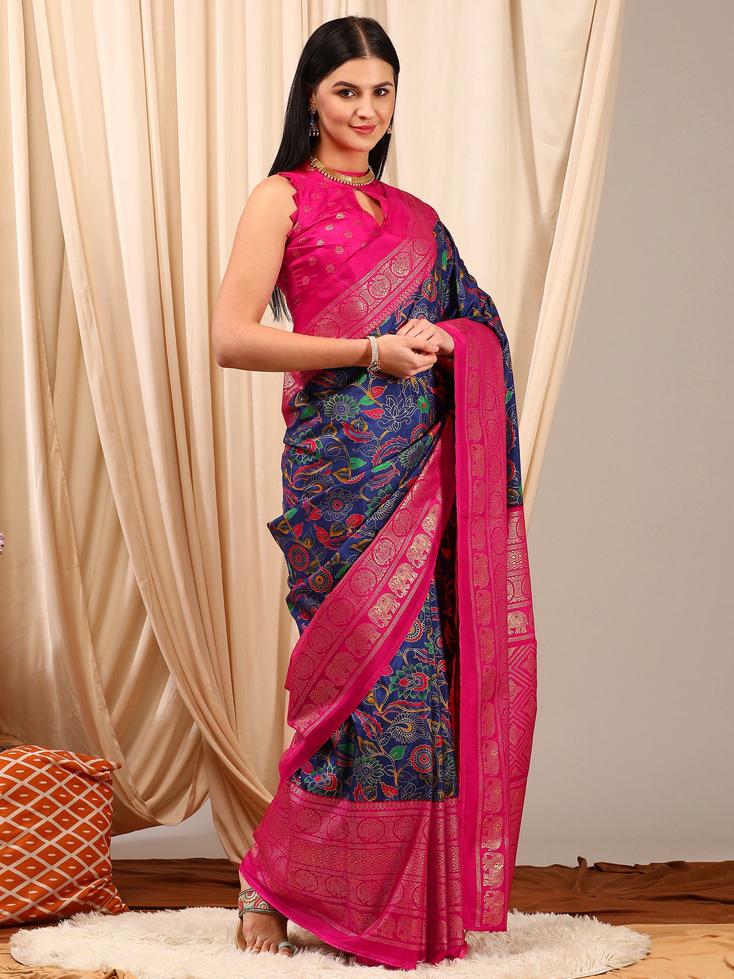 Women's Cotton Blend Navy Blue Printed Designer Saree With Blouse Piece