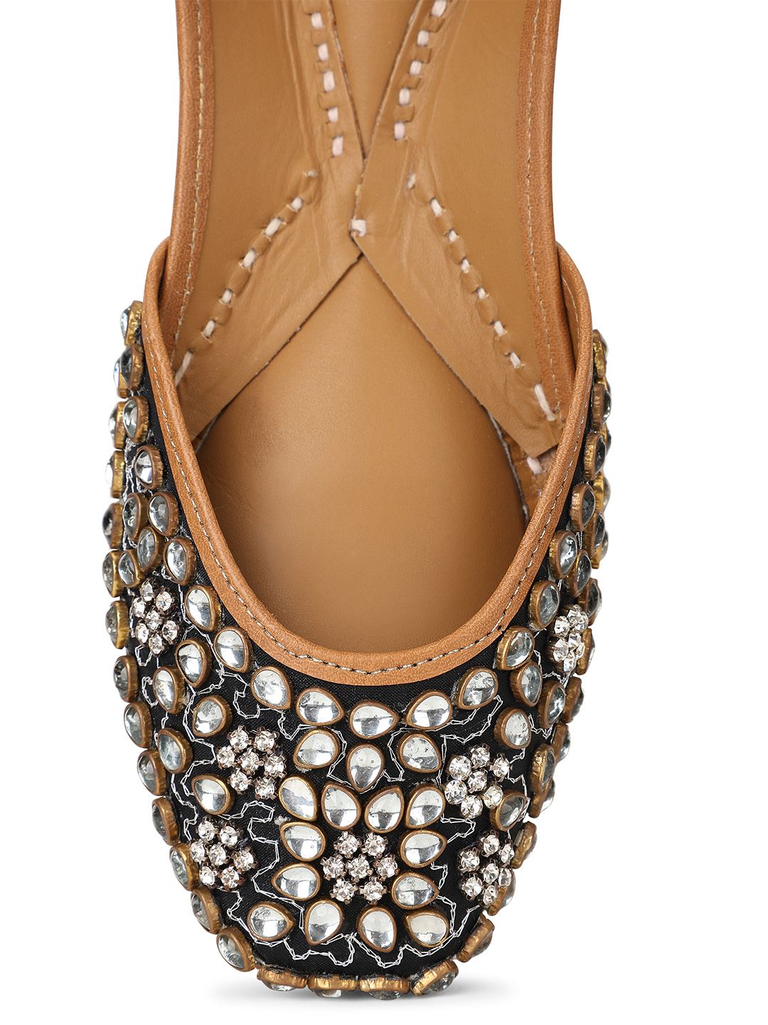 Dhiyona HOP Embellished Ethnic Mojaris