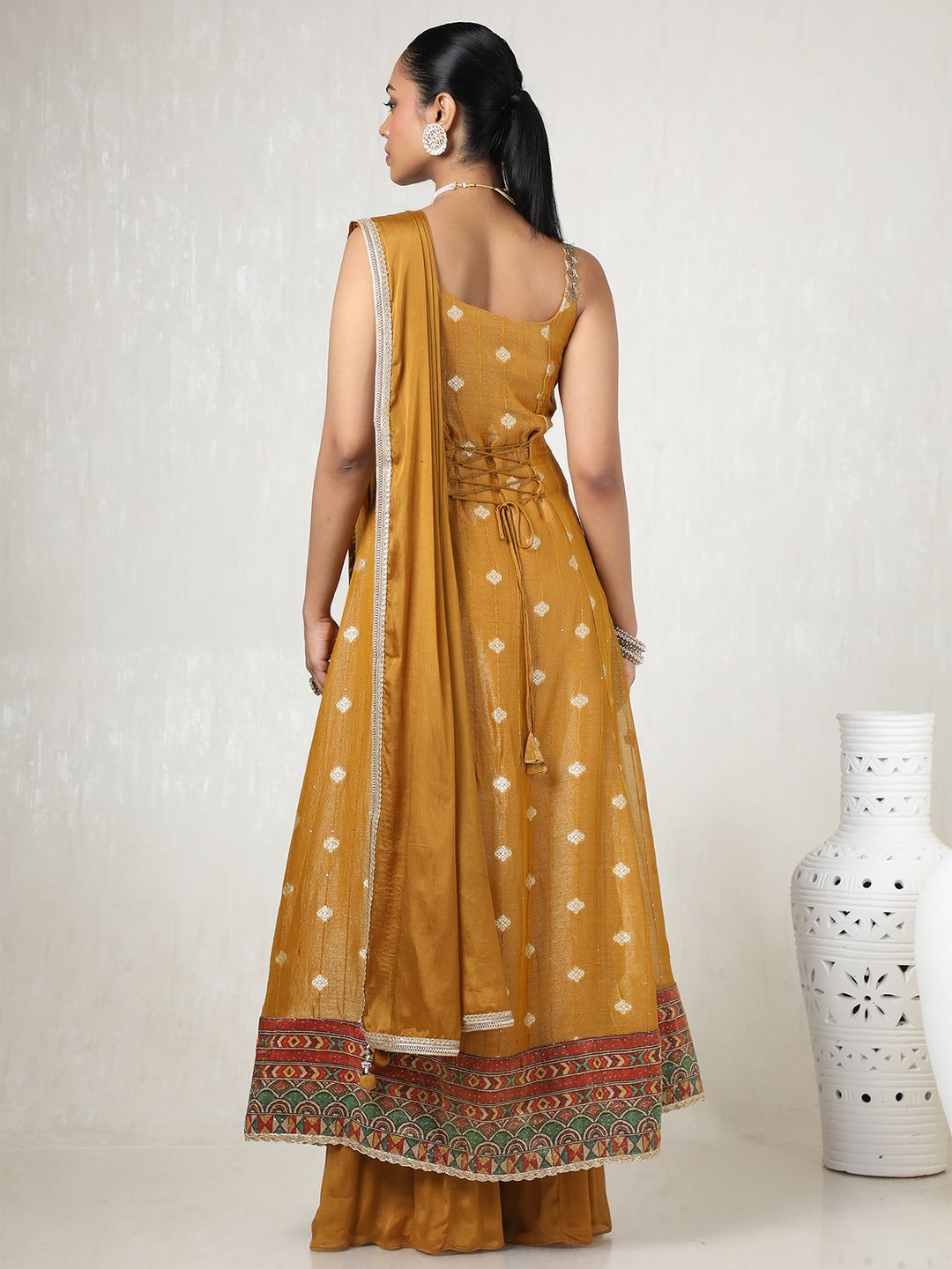 Dhiyona SO Women's Women Alina Cut Floral Regular Sequinned Kurta with Palazzos & With Dupatta