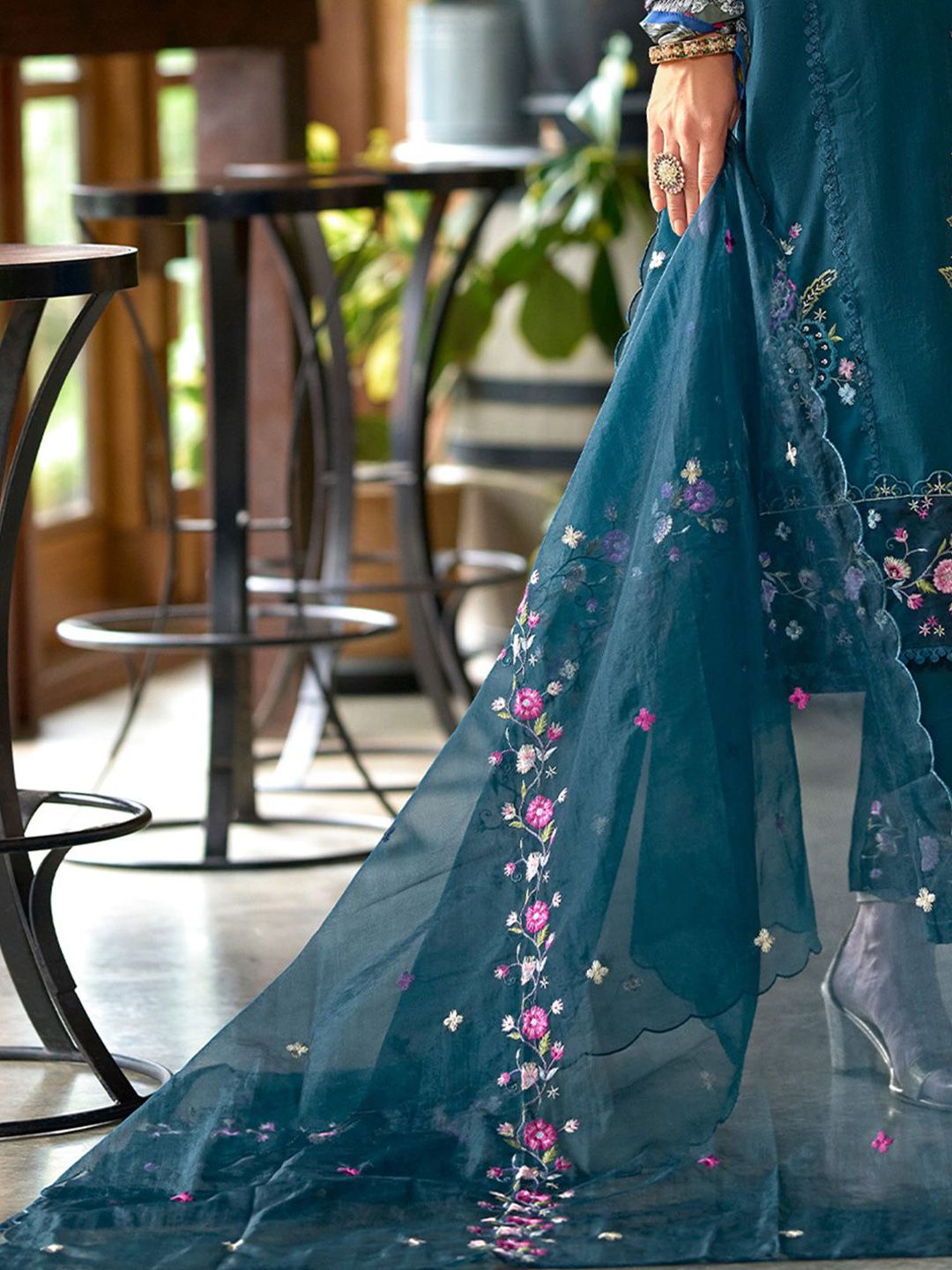 Women Floral Embroidered Panelled Sequinned Kurta with Trousers & Dupatta