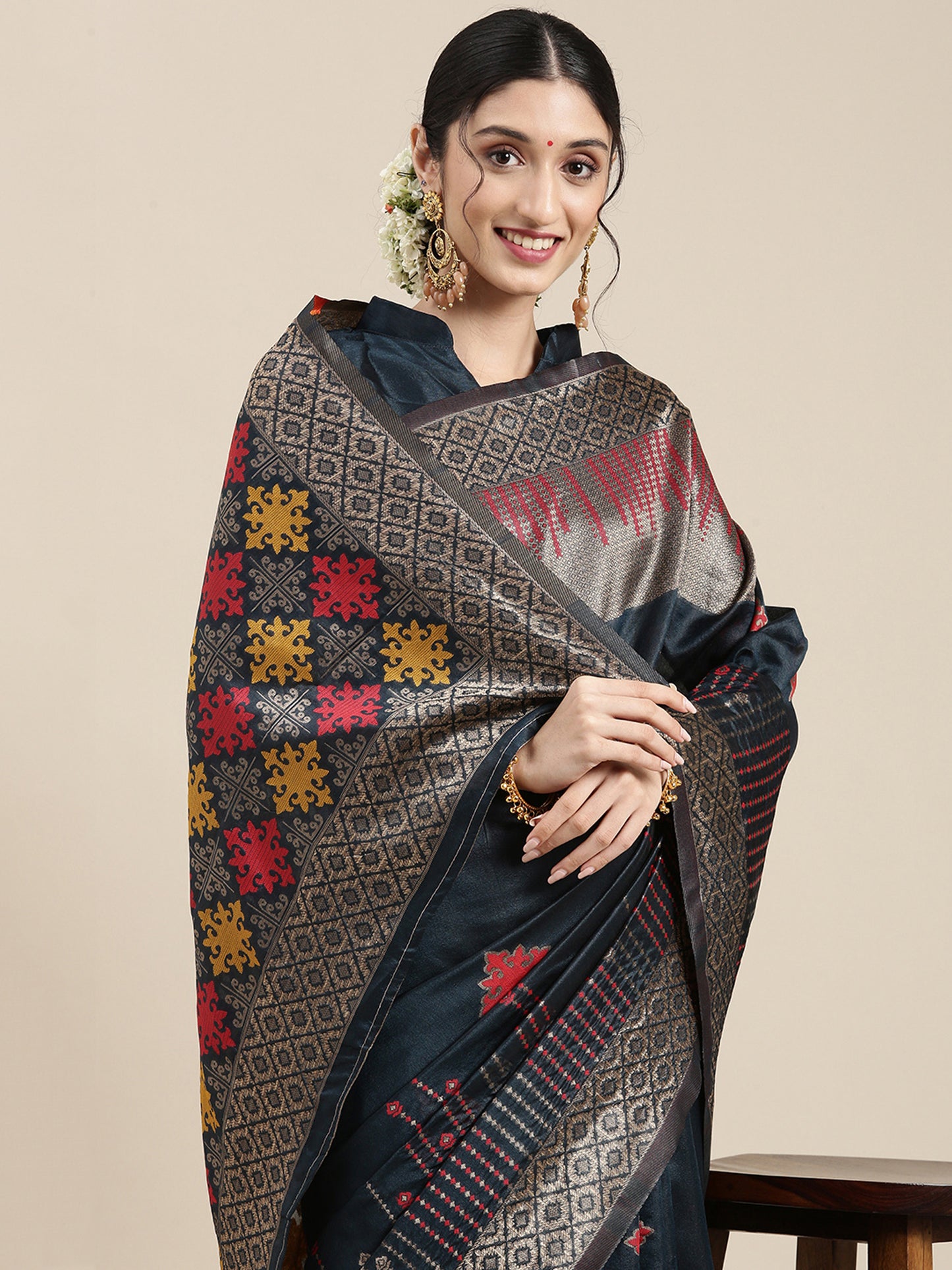 Women's Silk Blend Teal blue Woven Design Designer Saree With Blouse Piece