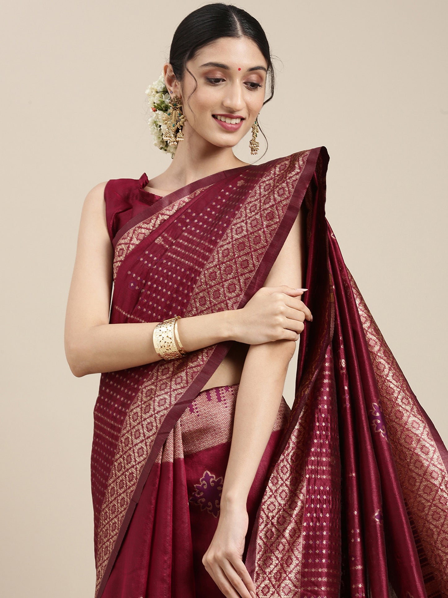 Women's Silk Blend Magenta Woven Design Designer Saree With Blouse Piece