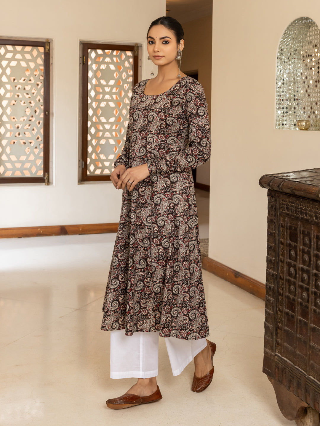Dhiyona FL Women's Brown Paisley Printed Cotton Anarkali Kurta