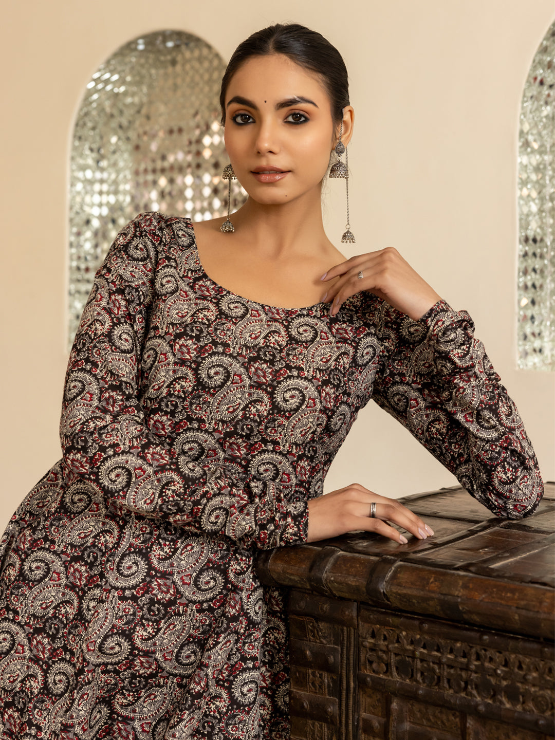 Dhiyona FL Women's Brown Paisley Printed Cotton Anarkali Kurta