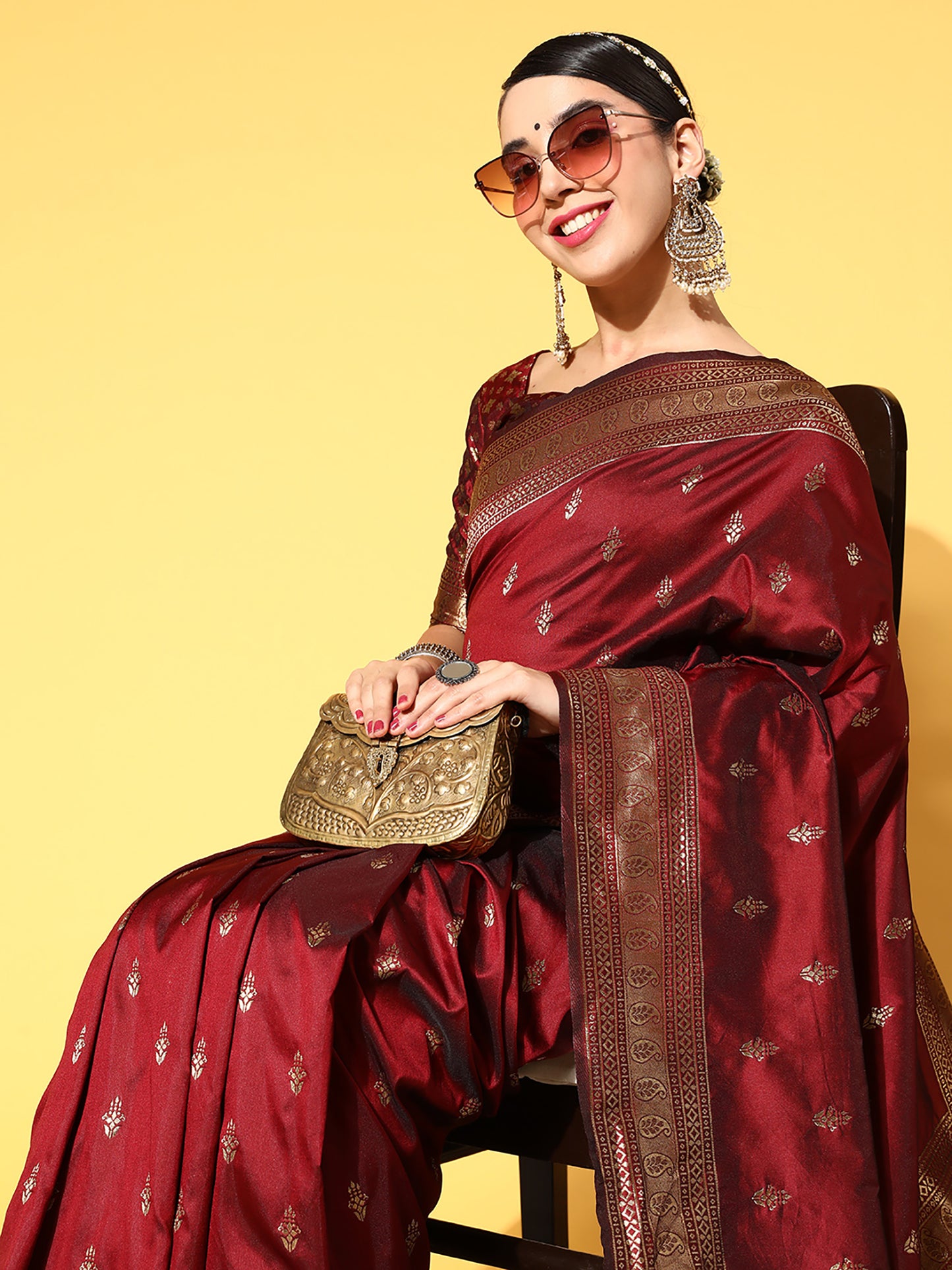 Women's Silk Blend Coffee Brown Woven Design Celebrity Saree With Blouse Piece