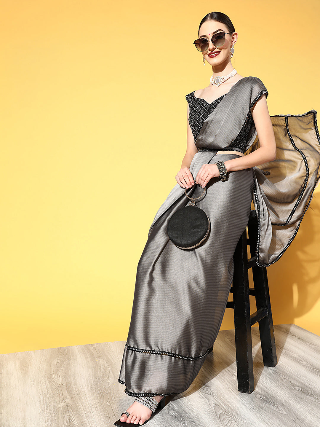 Women's Georgette Grey Embellished Belted Sarees With Blouse Piece