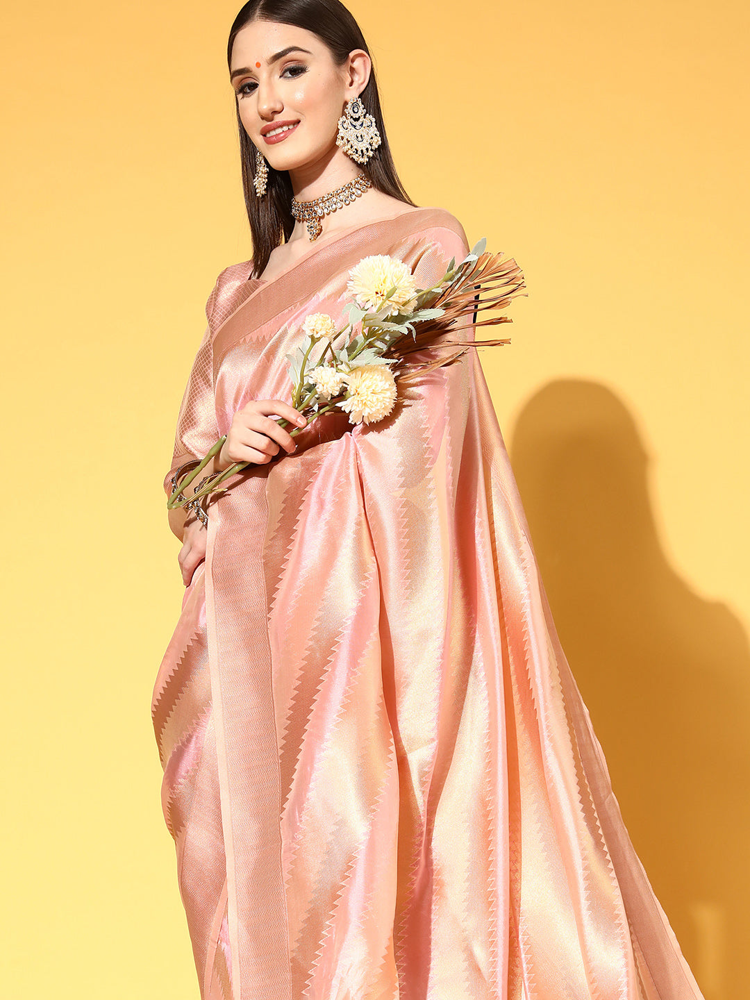 Women's Organza Pink Woven Design Handloom Saree With Blouse Piece