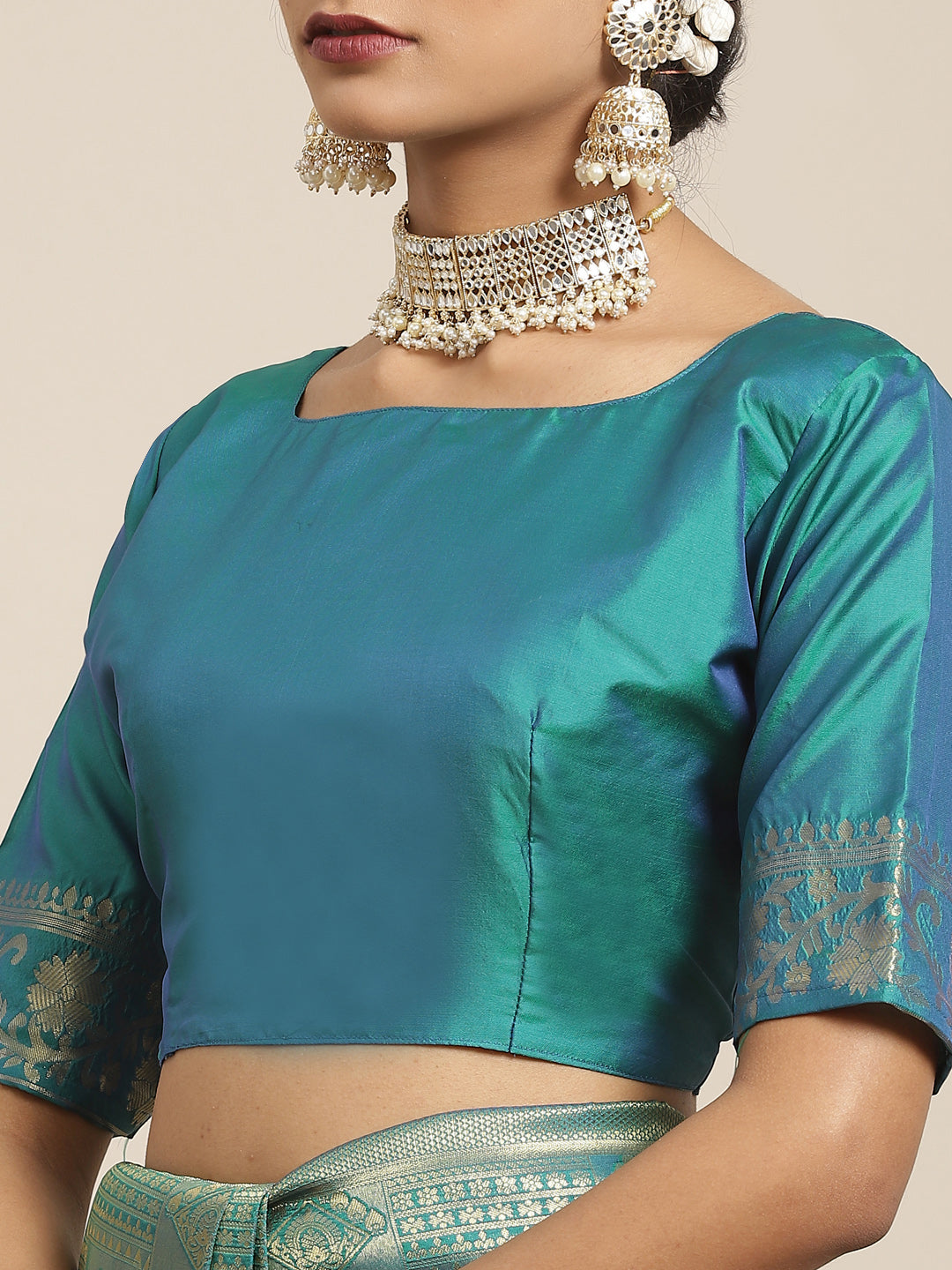 Women's Kanjeevaram Silk Teal green Woven Design Woven saree With Blouse Piece