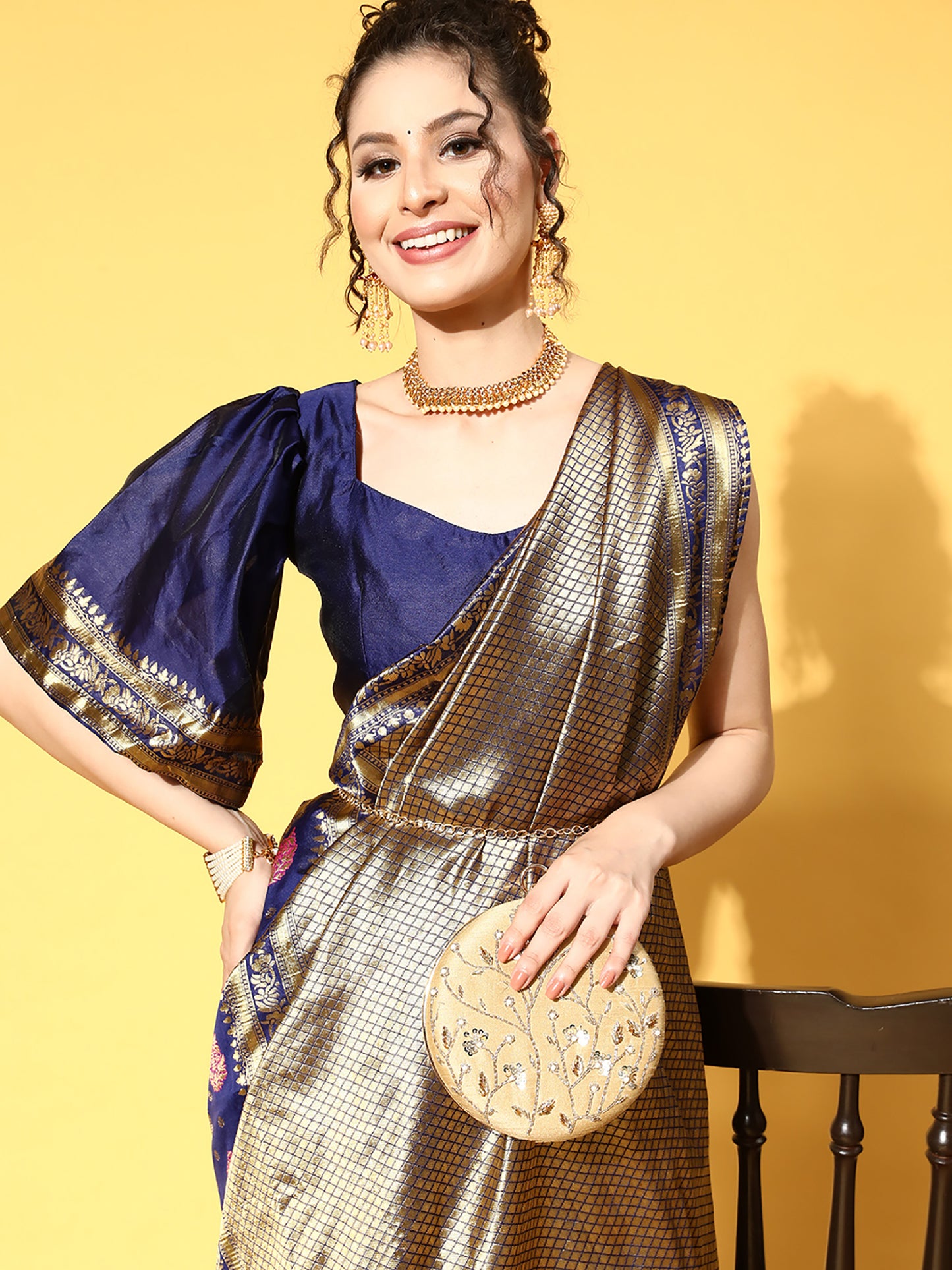 Women's Silk Blend Navy Blue Woven Design Celebrity Saree With Blouse Piece