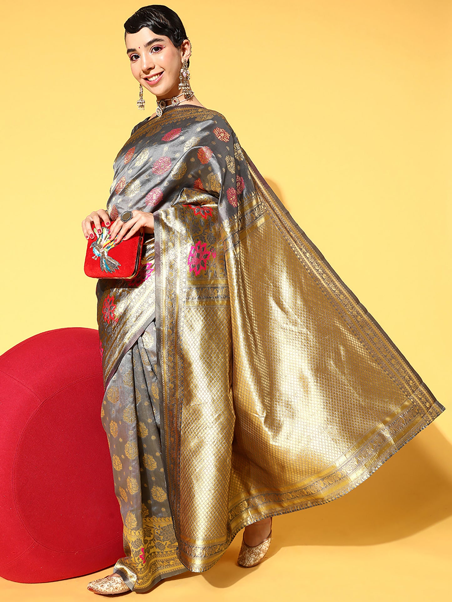 Women's Silk Blend Grey Woven Design Celebrity Saree With Blouse Piece